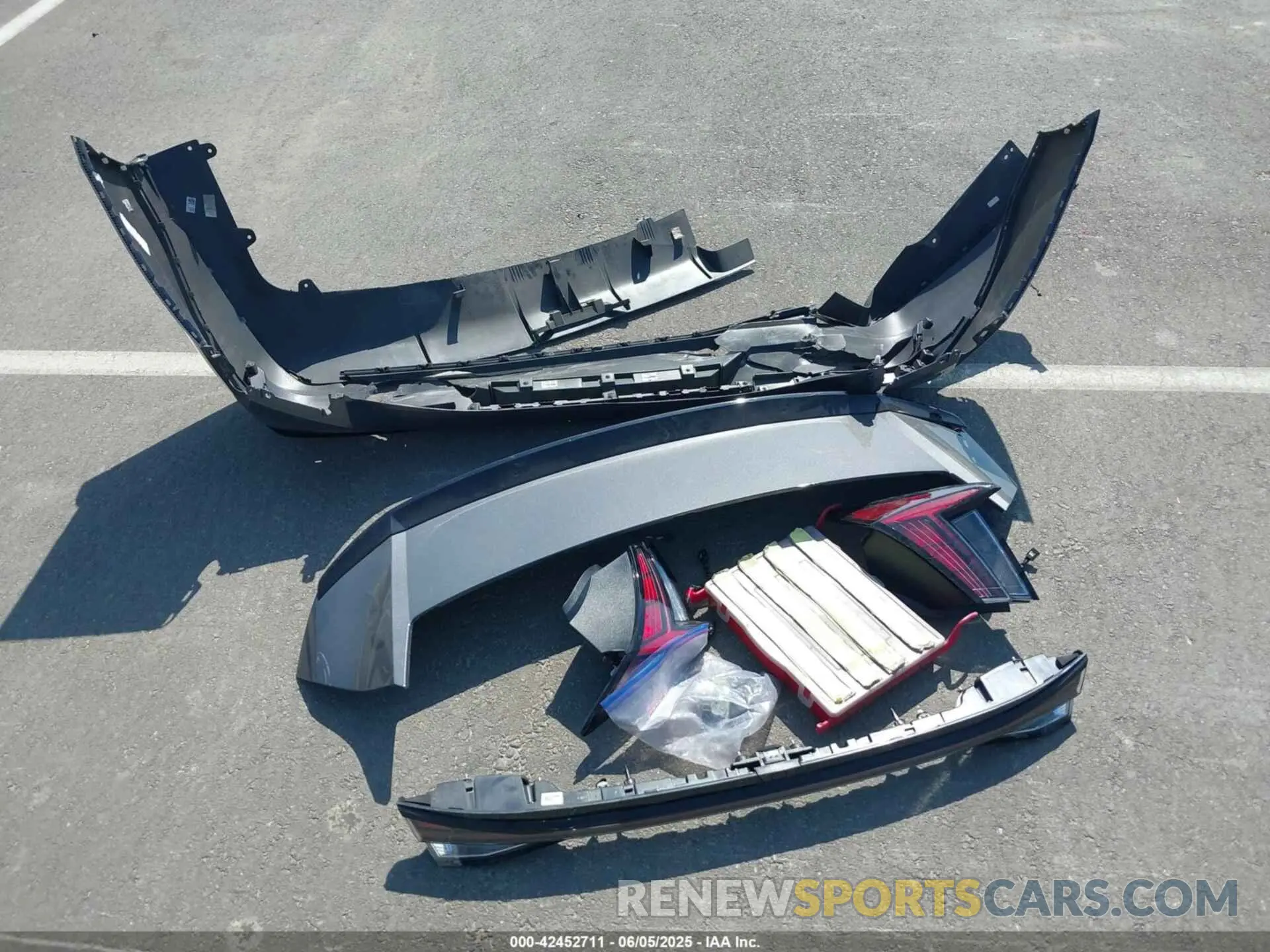12 Photograph of a damaged car KMHLR4DF6RU725970 HYUNDAI ELANTRA 2024