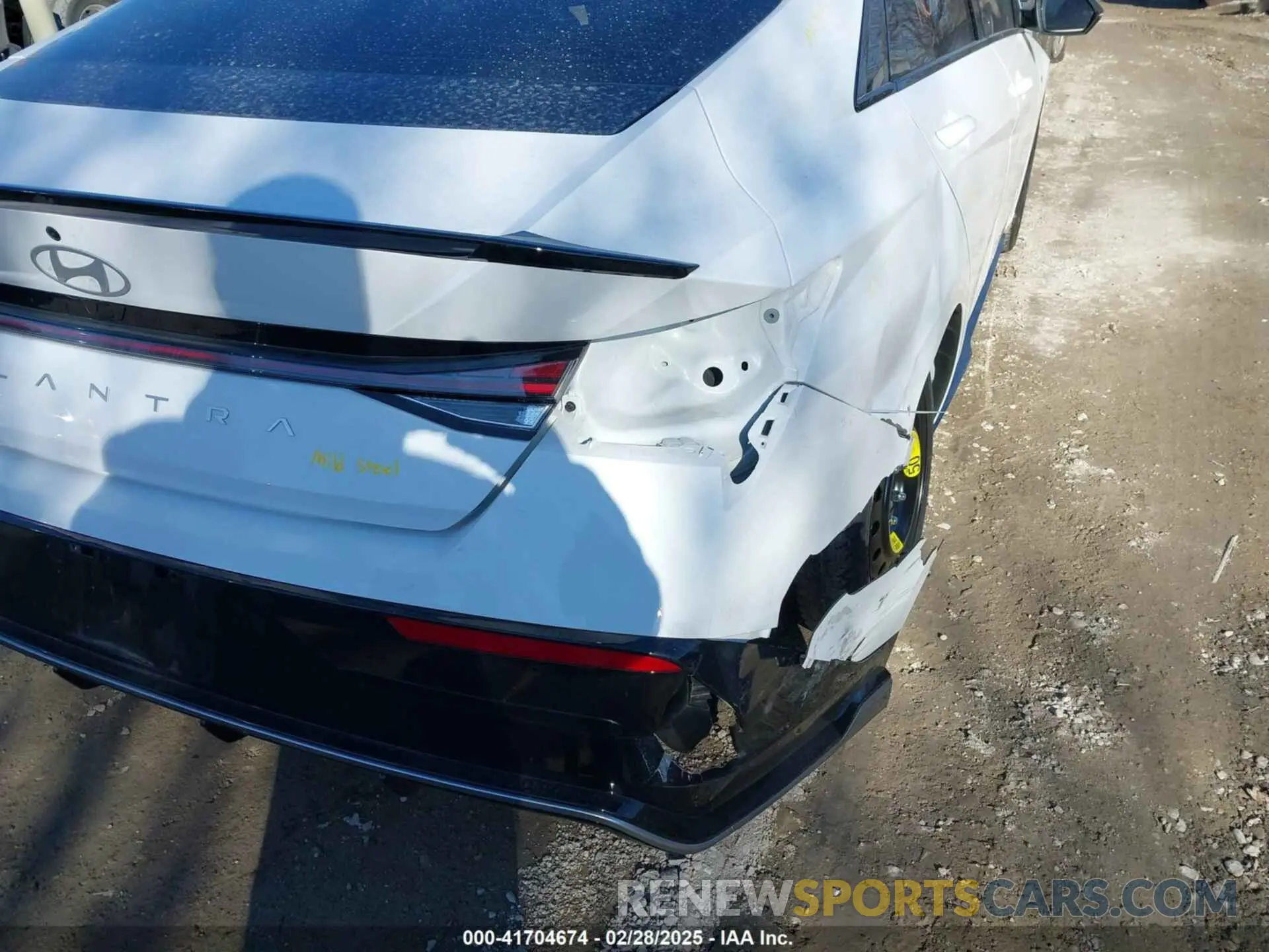20 Photograph of a damaged car KMHLR4DFXRU821018 HYUNDAI ELANTRA 2024