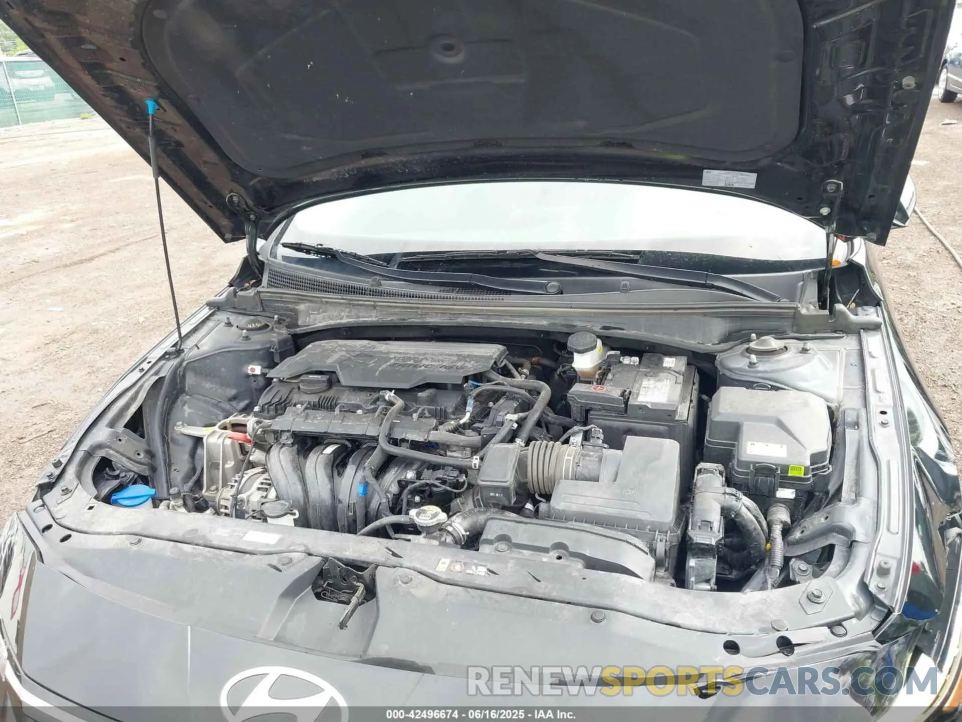 10 Photograph of a damaged car KMHLS4DG0RU643875 HYUNDAI ELANTRA 2024