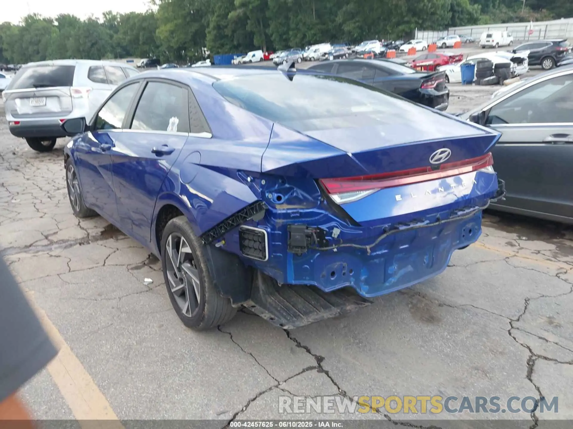 3 Photograph of a damaged car KMHLS4DG0RU711785 HYUNDAI ELANTRA 2024