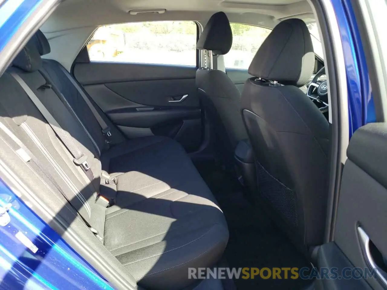 10 Photograph of a damaged car KMHLS4DG0RU772649 HYUNDAI ELANTRA 2024