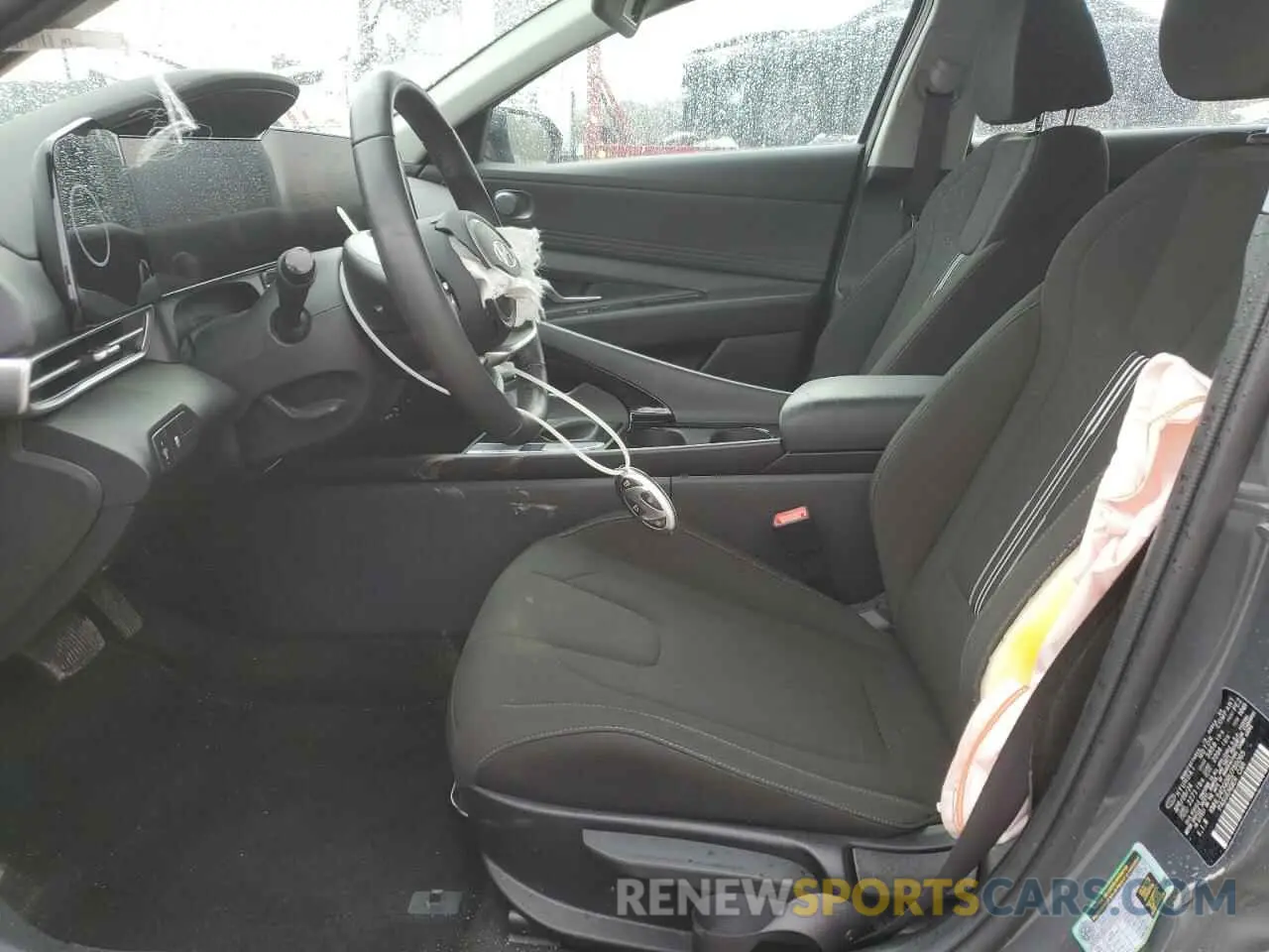 7 Photograph of a damaged car KMHLS4DG0RU786065 HYUNDAI ELANTRA 2024