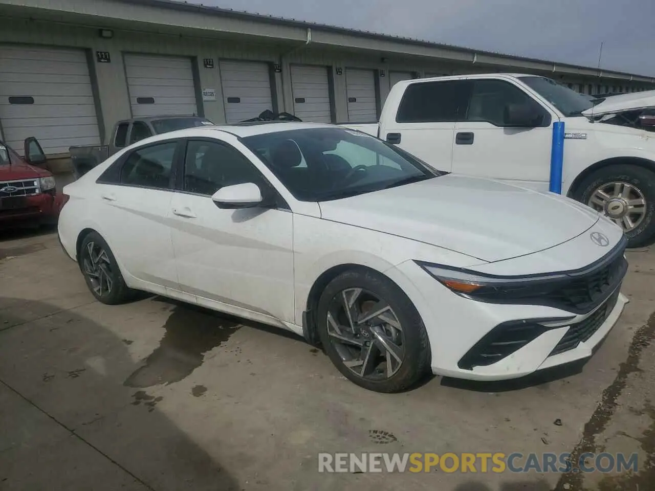 4 Photograph of a damaged car KMHLS4DG0RU816262 HYUNDAI ELANTRA 2024