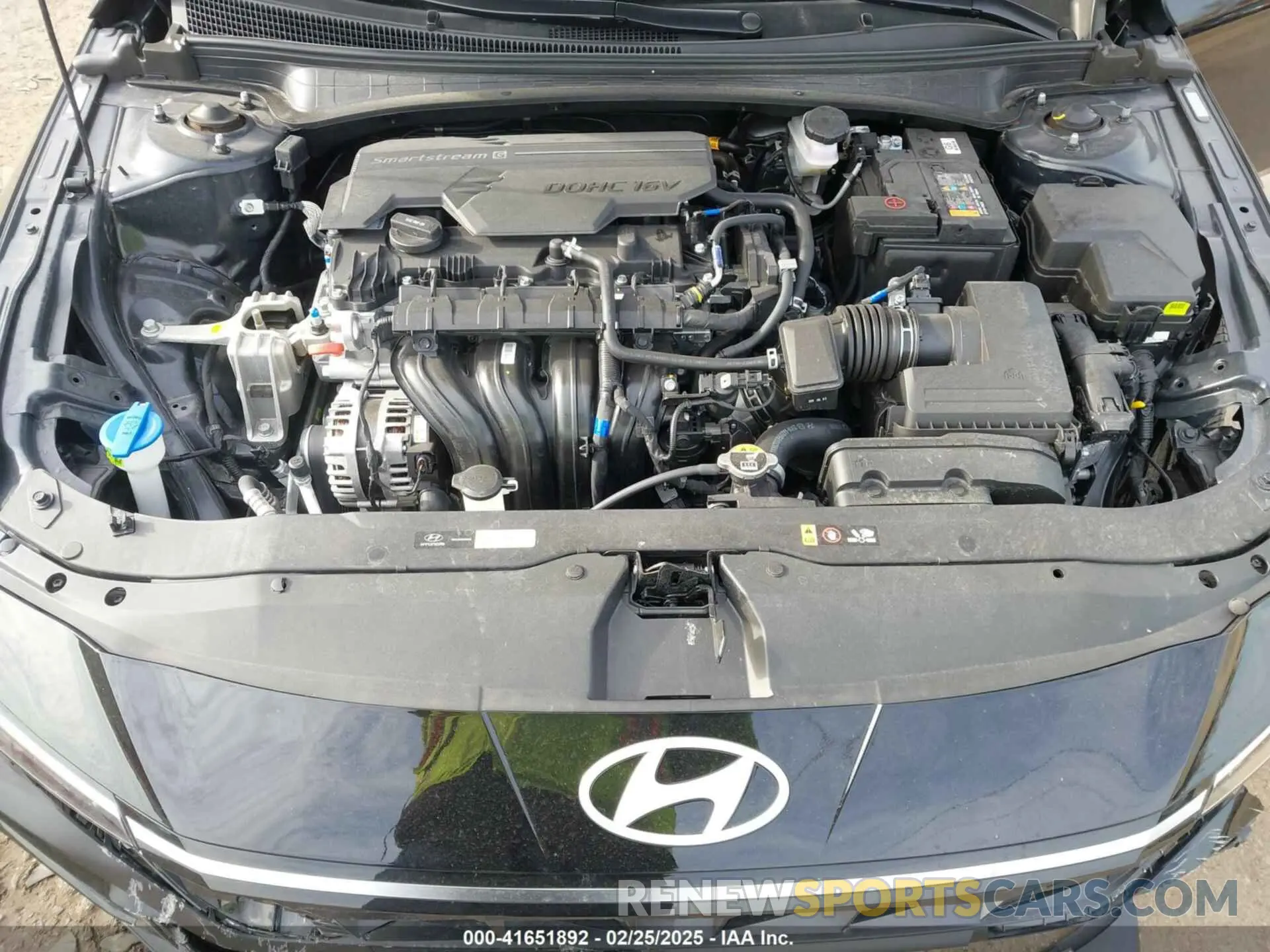 10 Photograph of a damaged car KMHLS4DG0RU843042 HYUNDAI ELANTRA 2024