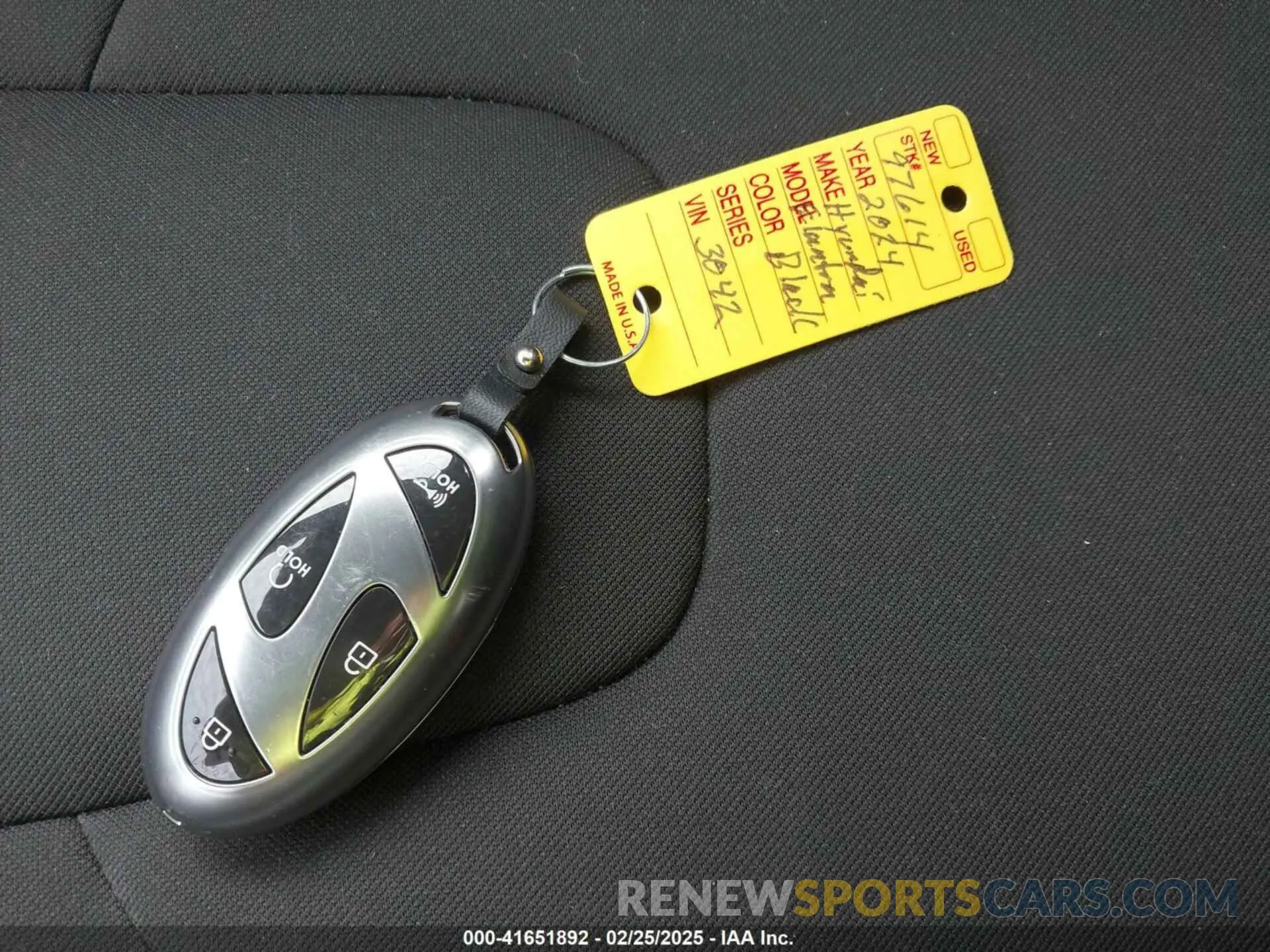 11 Photograph of a damaged car KMHLS4DG0RU843042 HYUNDAI ELANTRA 2024