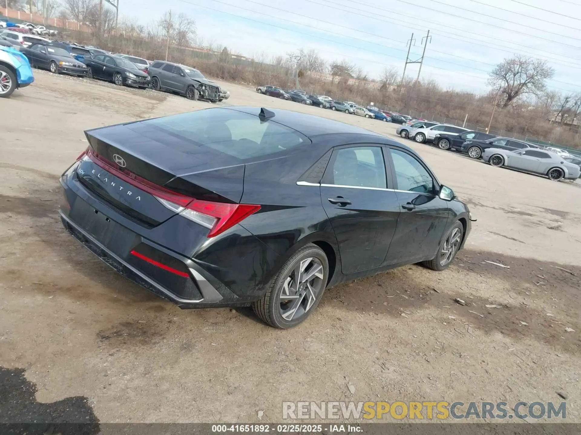 4 Photograph of a damaged car KMHLS4DG0RU843042 HYUNDAI ELANTRA 2024