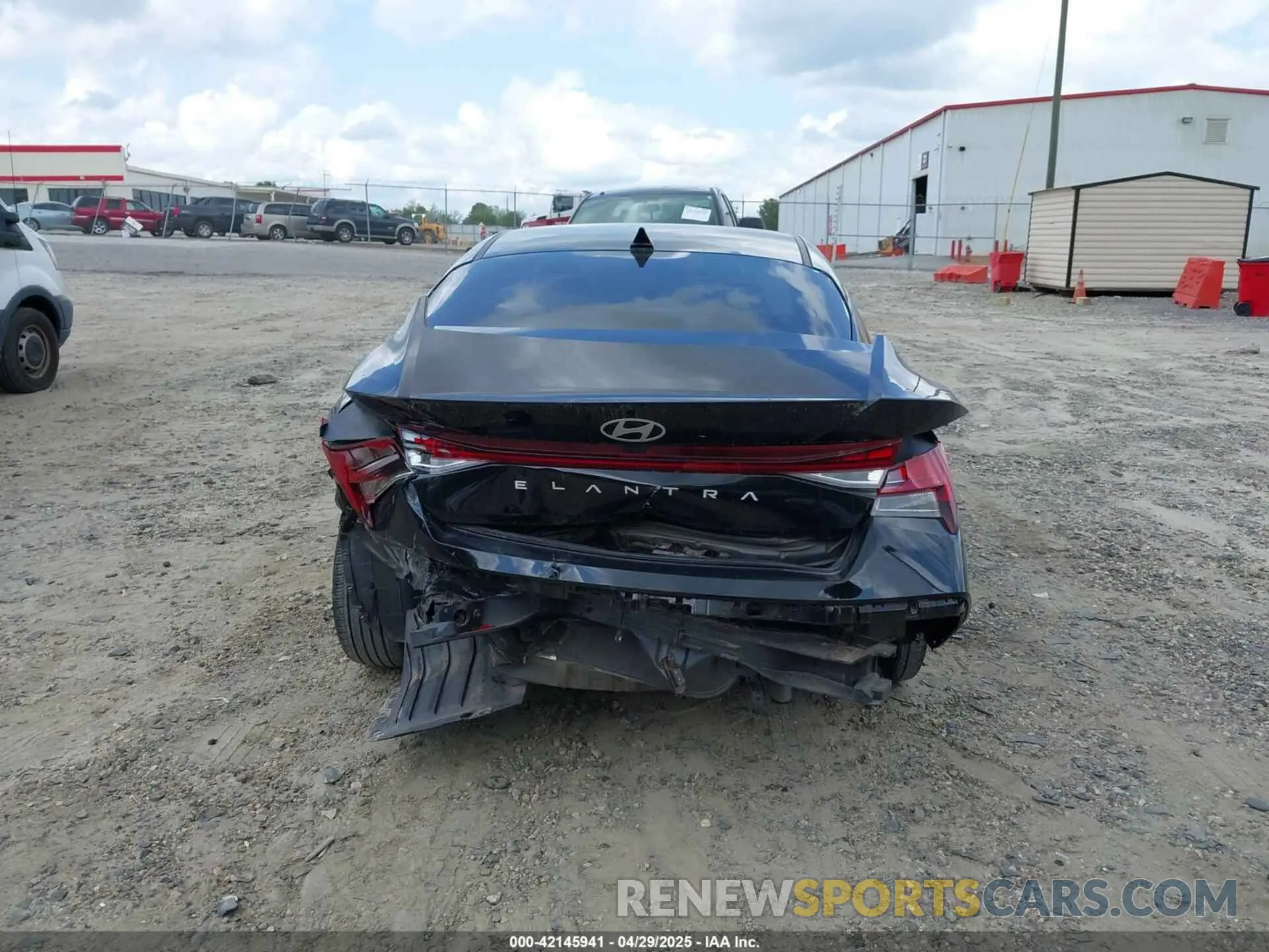 17 Photograph of a damaged car KMHLS4DG1RU671443 HYUNDAI ELANTRA 2024