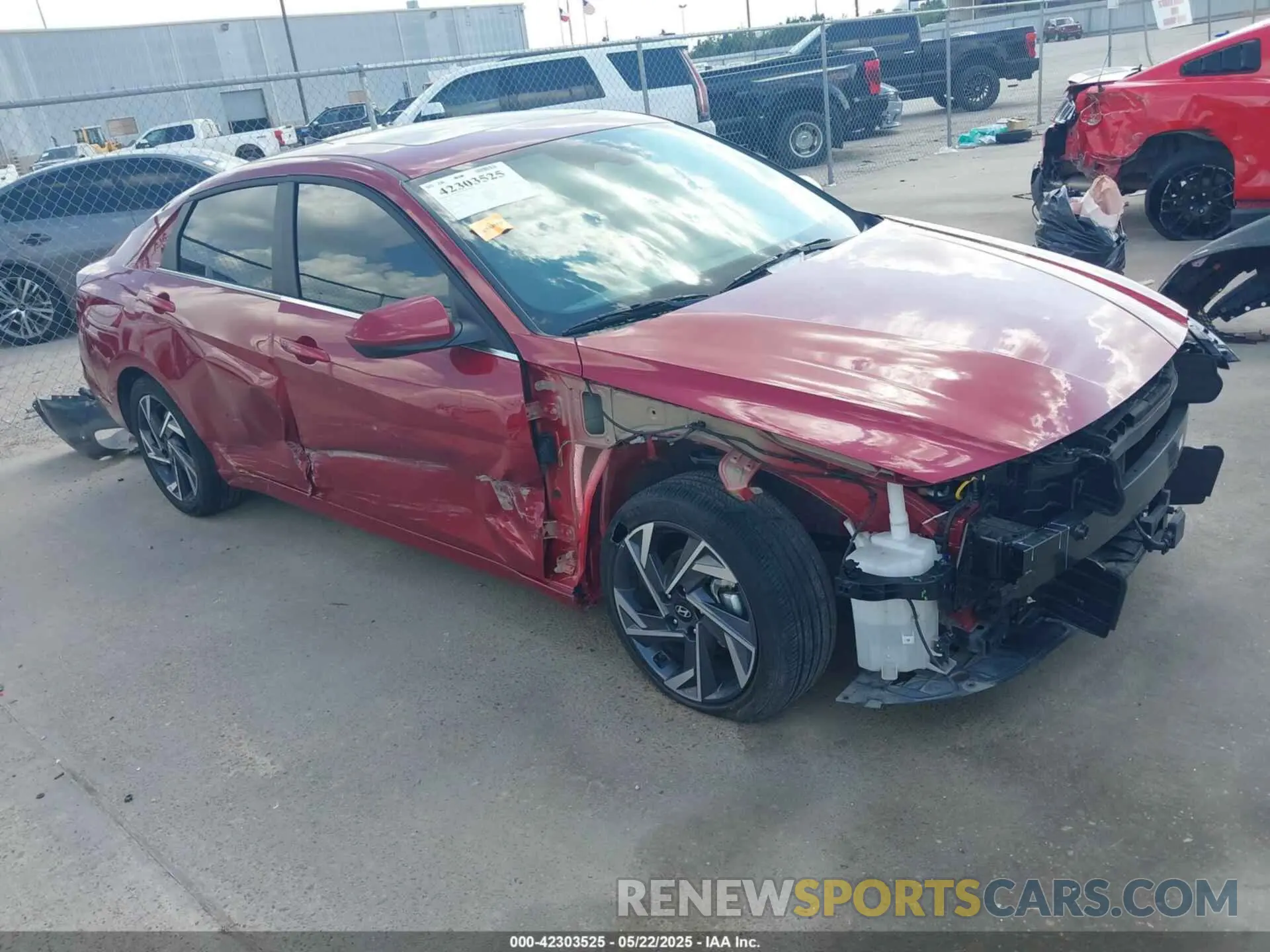 1 Photograph of a damaged car KMHLS4DG1RU824855 HYUNDAI ELANTRA 2024