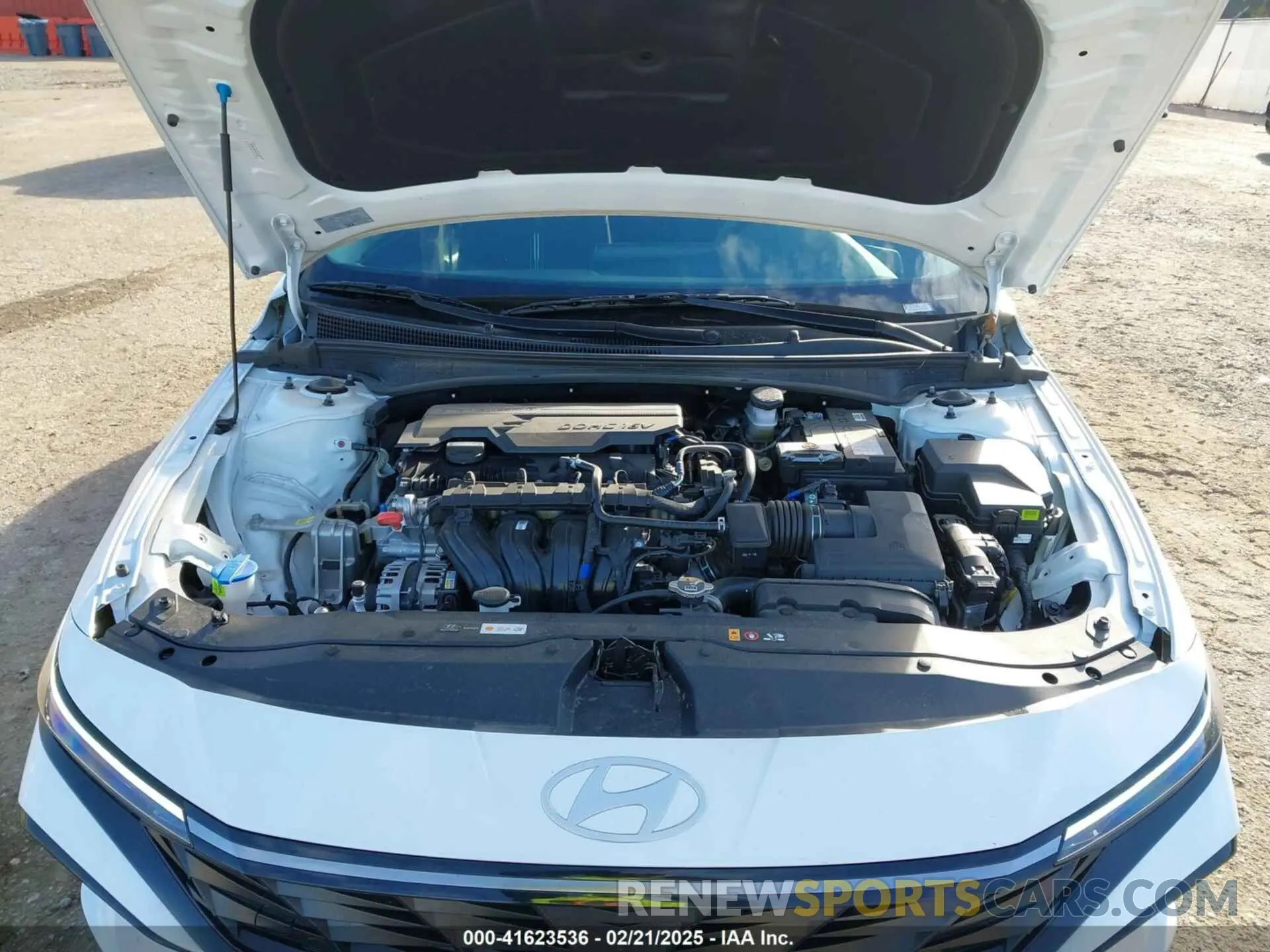 10 Photograph of a damaged car KMHLS4DG2RU700187 HYUNDAI ELANTRA 2024