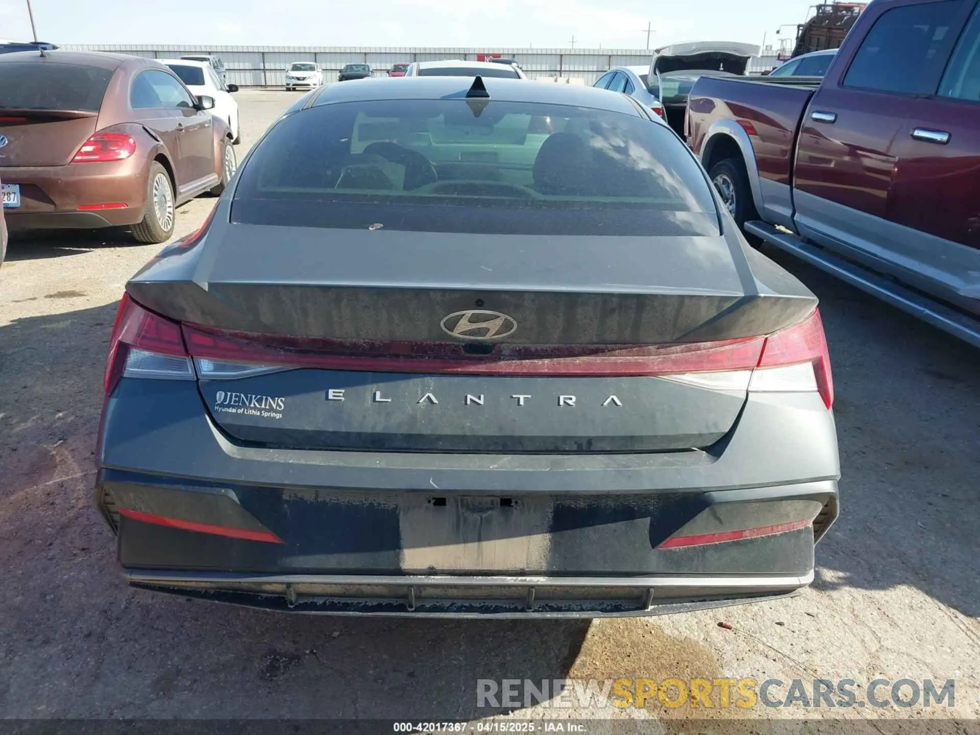 17 Photograph of a damaged car KMHLS4DG2RU730306 HYUNDAI ELANTRA 2024