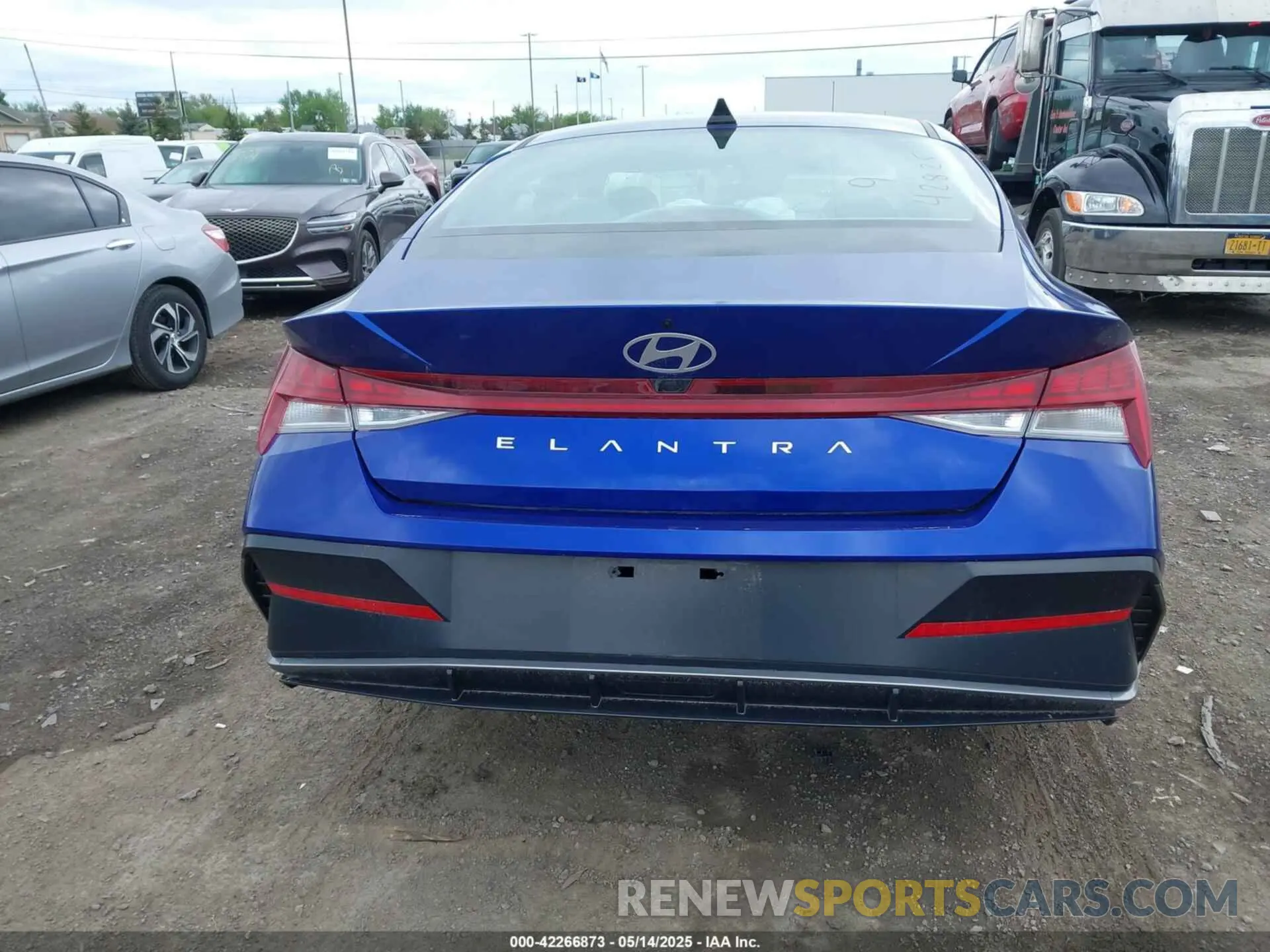 15 Photograph of a damaged car KMHLS4DG2RU750734 HYUNDAI ELANTRA 2024