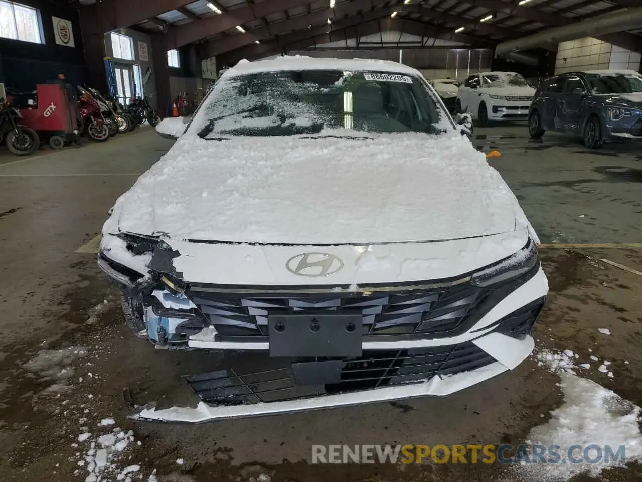 5 Photograph of a damaged car KMHLS4DG2RU772054 HYUNDAI ELANTRA 2024
