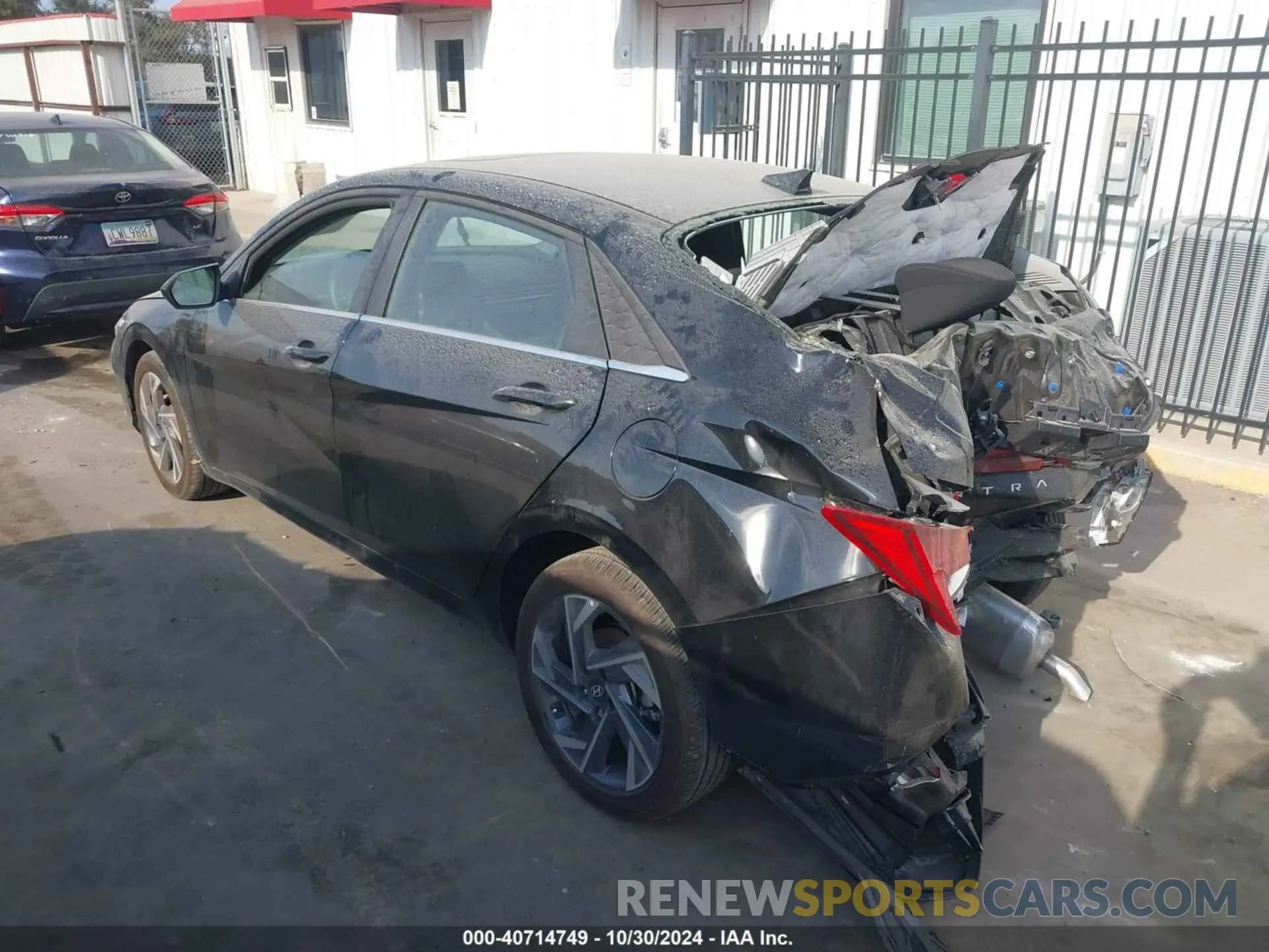 3 Photograph of a damaged car KMHLS4DG2RU818112 HYUNDAI ELANTRA 2024