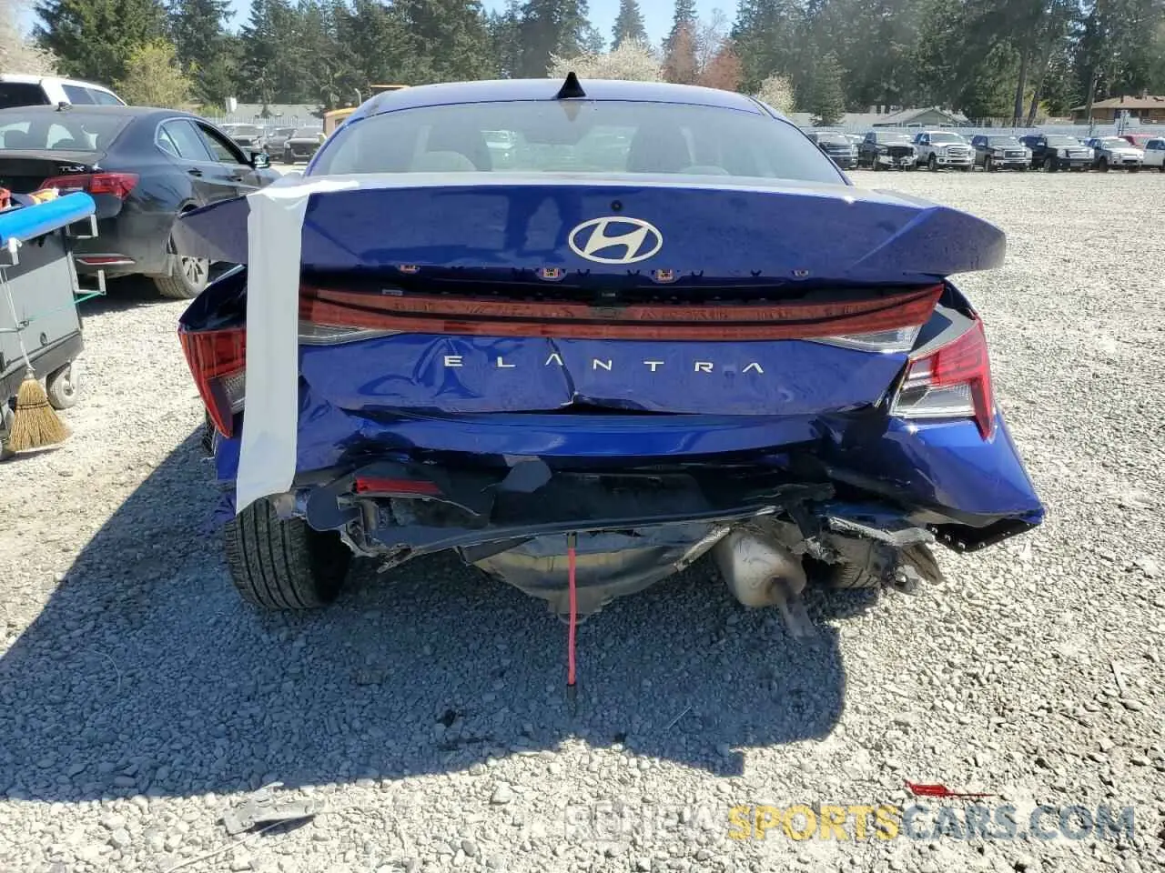 6 Photograph of a damaged car KMHLS4DG3RU646110 HYUNDAI ELANTRA 2024