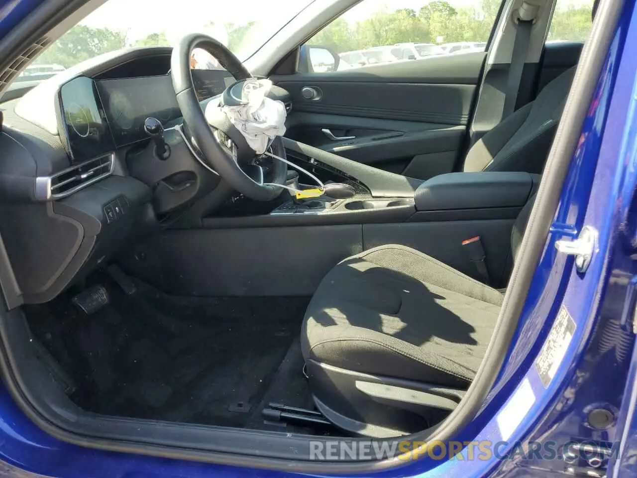 7 Photograph of a damaged car KMHLS4DG3RU688843 HYUNDAI ELANTRA 2024