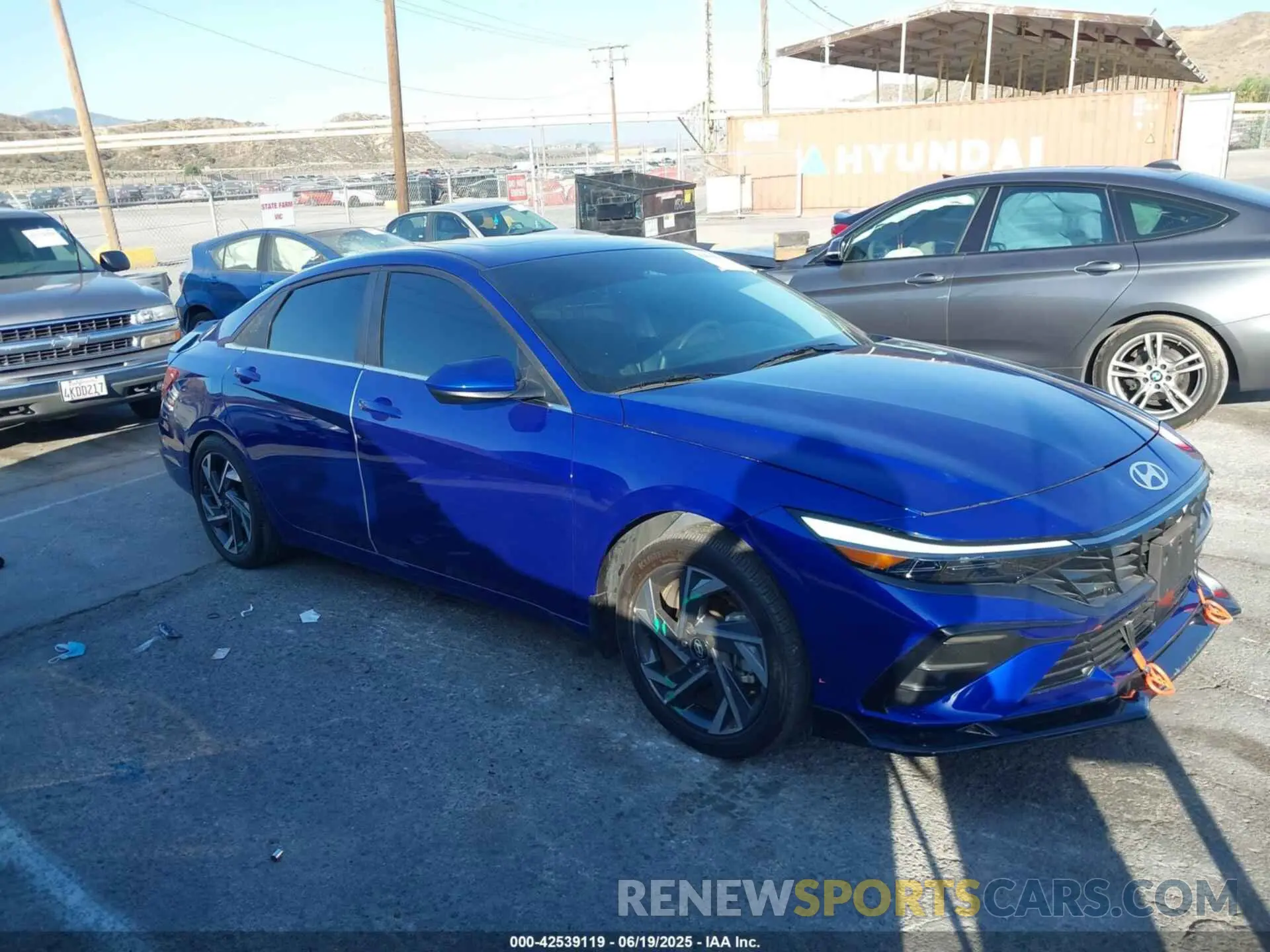1 Photograph of a damaged car KMHLS4DG3RU718035 HYUNDAI ELANTRA 2024