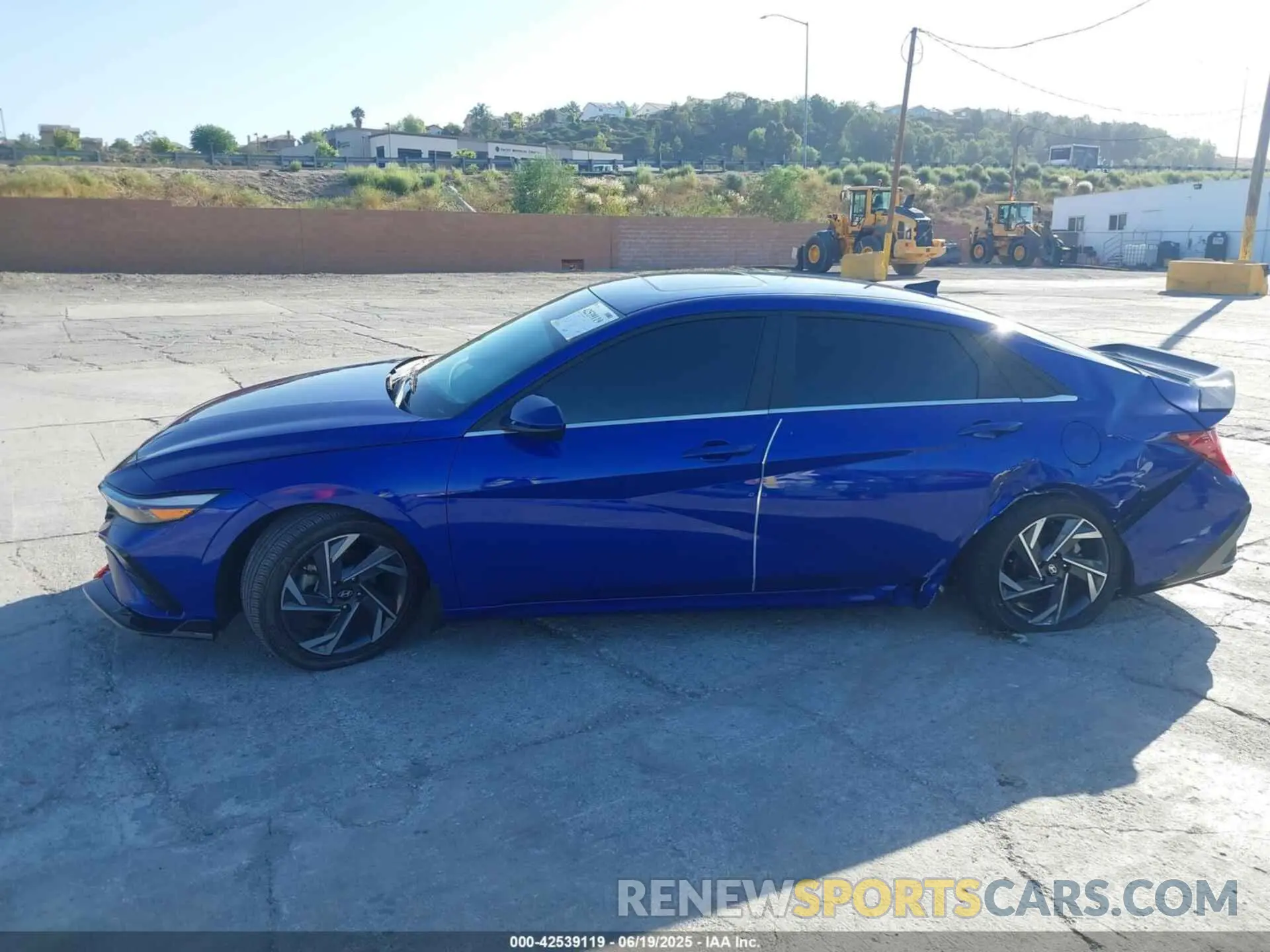 14 Photograph of a damaged car KMHLS4DG3RU718035 HYUNDAI ELANTRA 2024