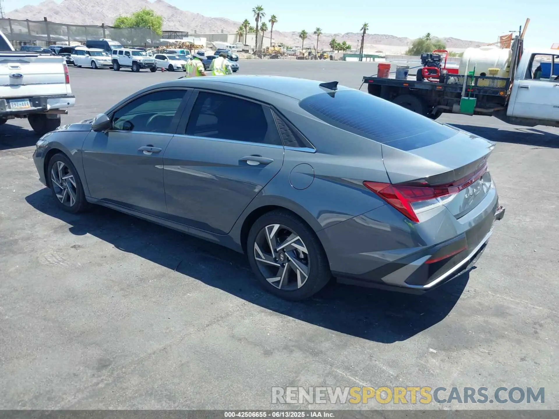3 Photograph of a damaged car KMHLS4DG3RU795634 HYUNDAI ELANTRA 2024
