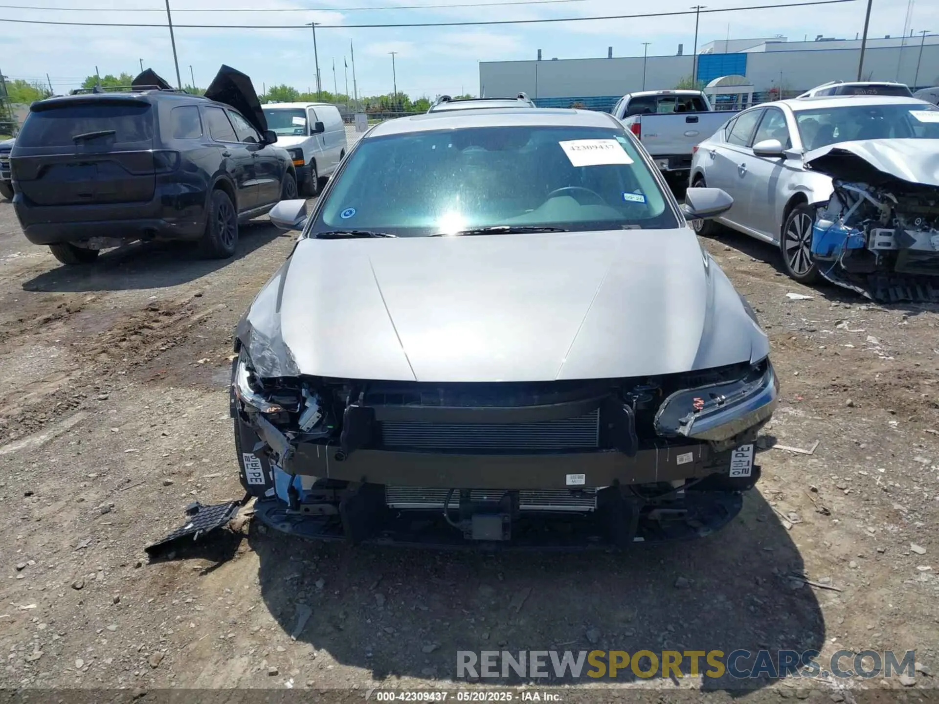 12 Photograph of a damaged car KMHLS4DG3RU836490 HYUNDAI ELANTRA 2024