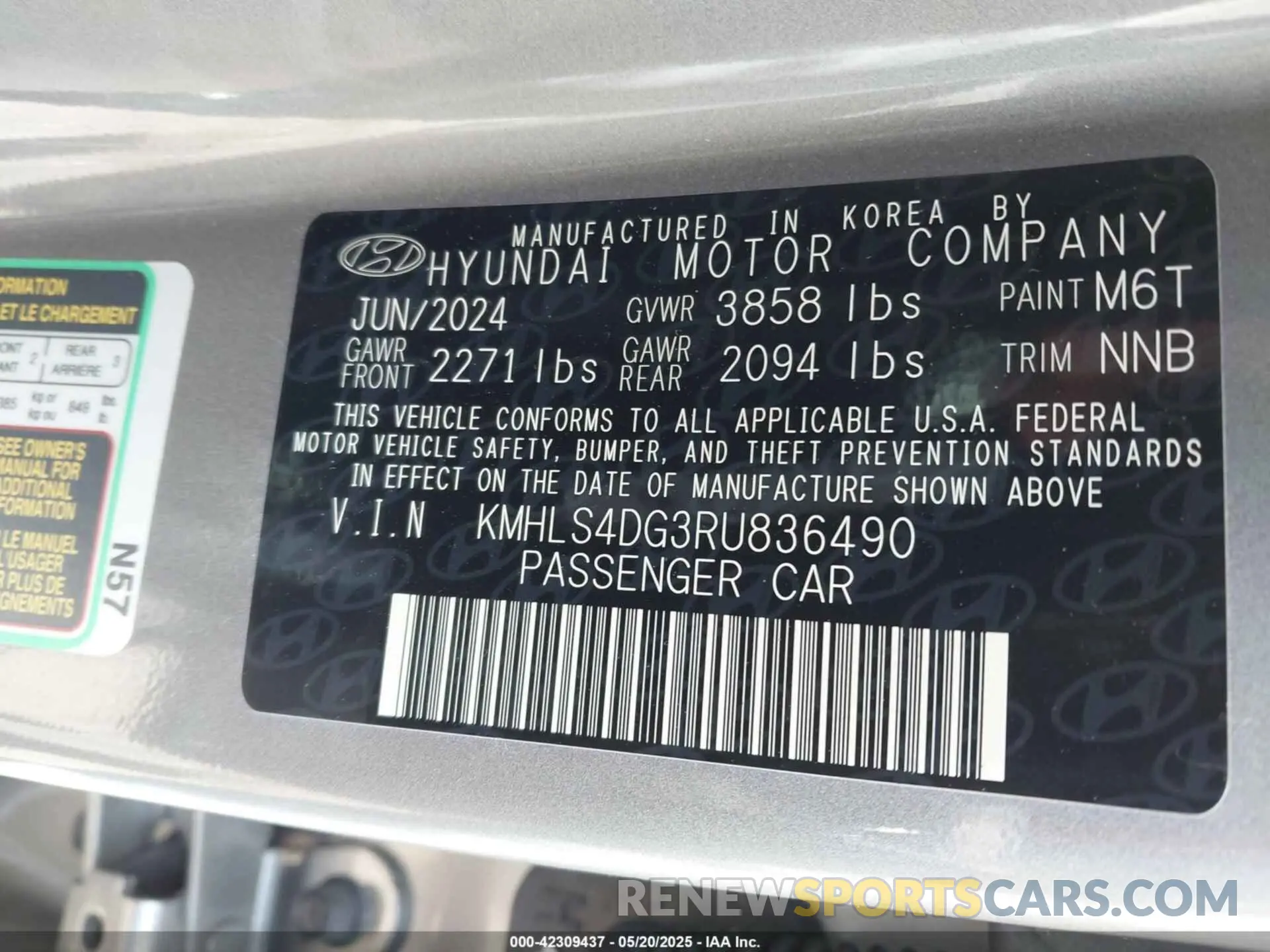 9 Photograph of a damaged car KMHLS4DG3RU836490 HYUNDAI ELANTRA 2024