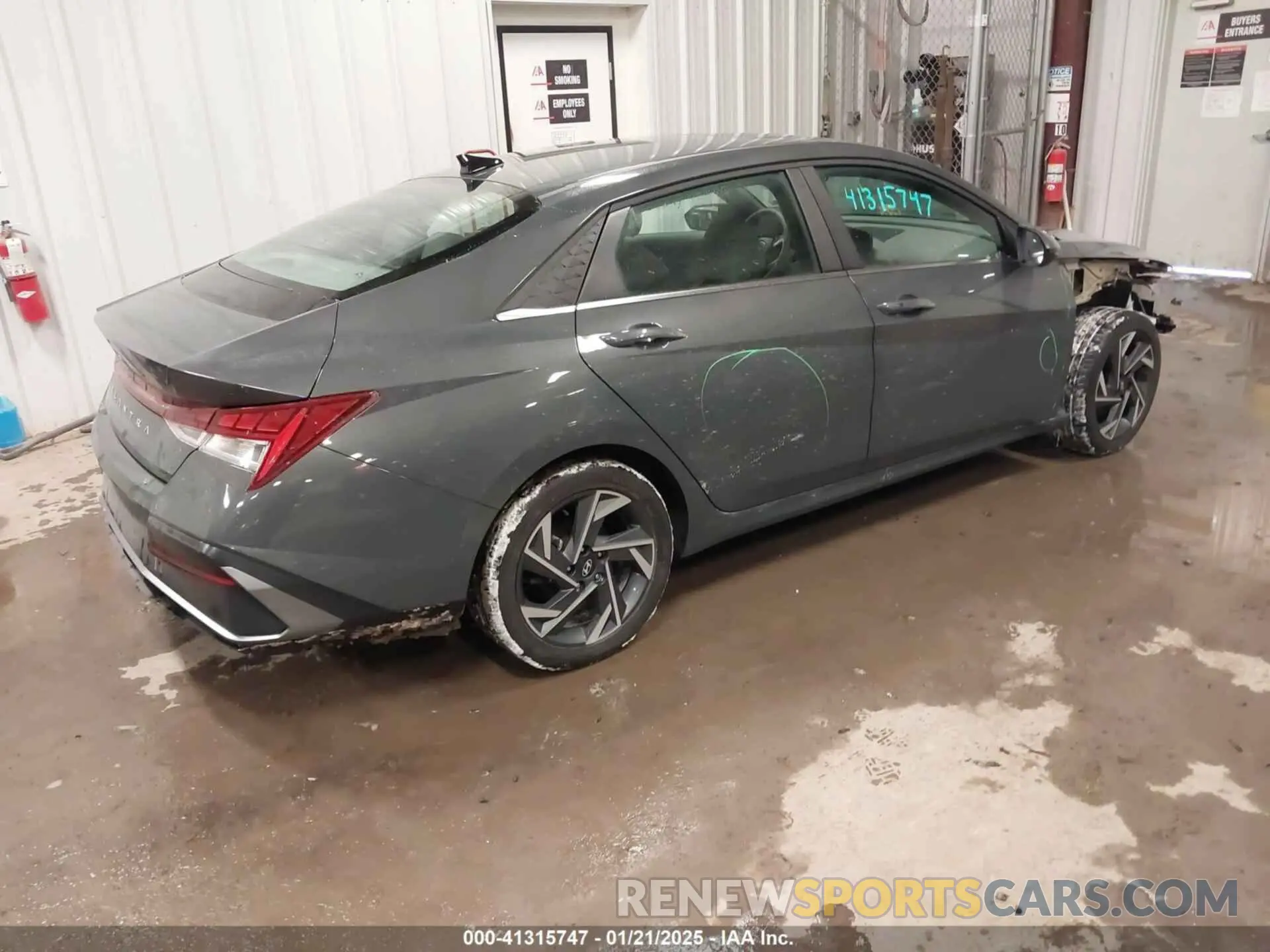 4 Photograph of a damaged car KMHLS4DG4RU654717 HYUNDAI ELANTRA 2024