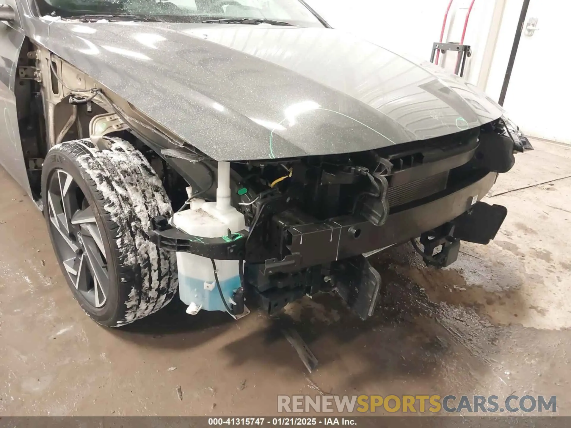 6 Photograph of a damaged car KMHLS4DG4RU654717 HYUNDAI ELANTRA 2024