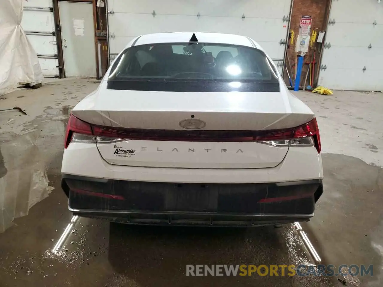 6 Photograph of a damaged car KMHLS4DG4RU748290 HYUNDAI ELANTRA 2024