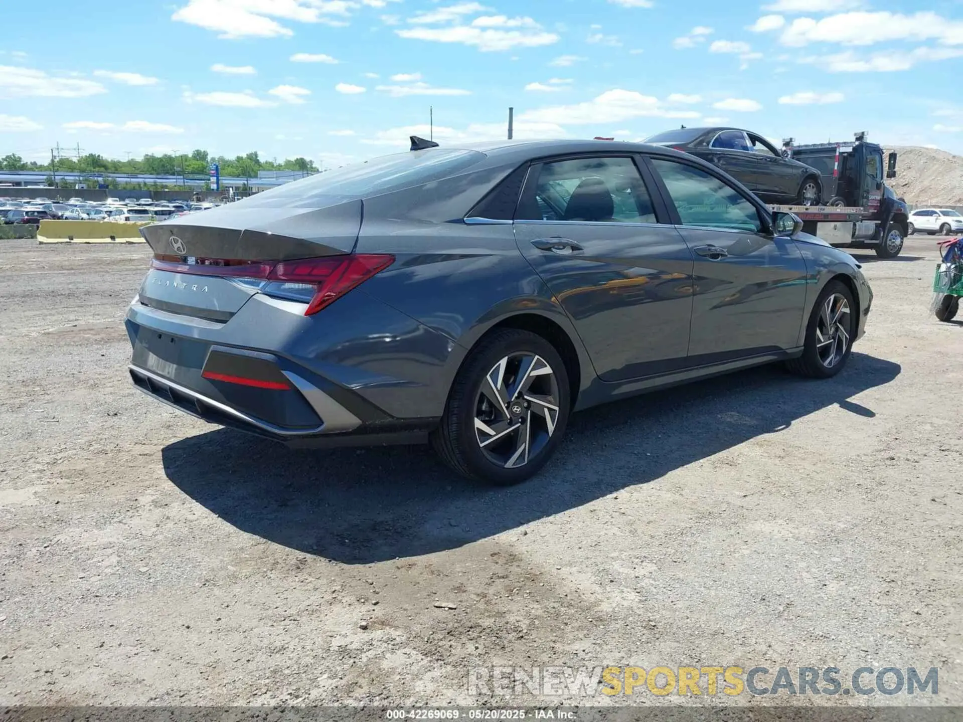 4 Photograph of a damaged car KMHLS4DG4RU749617 HYUNDAI ELANTRA 2024