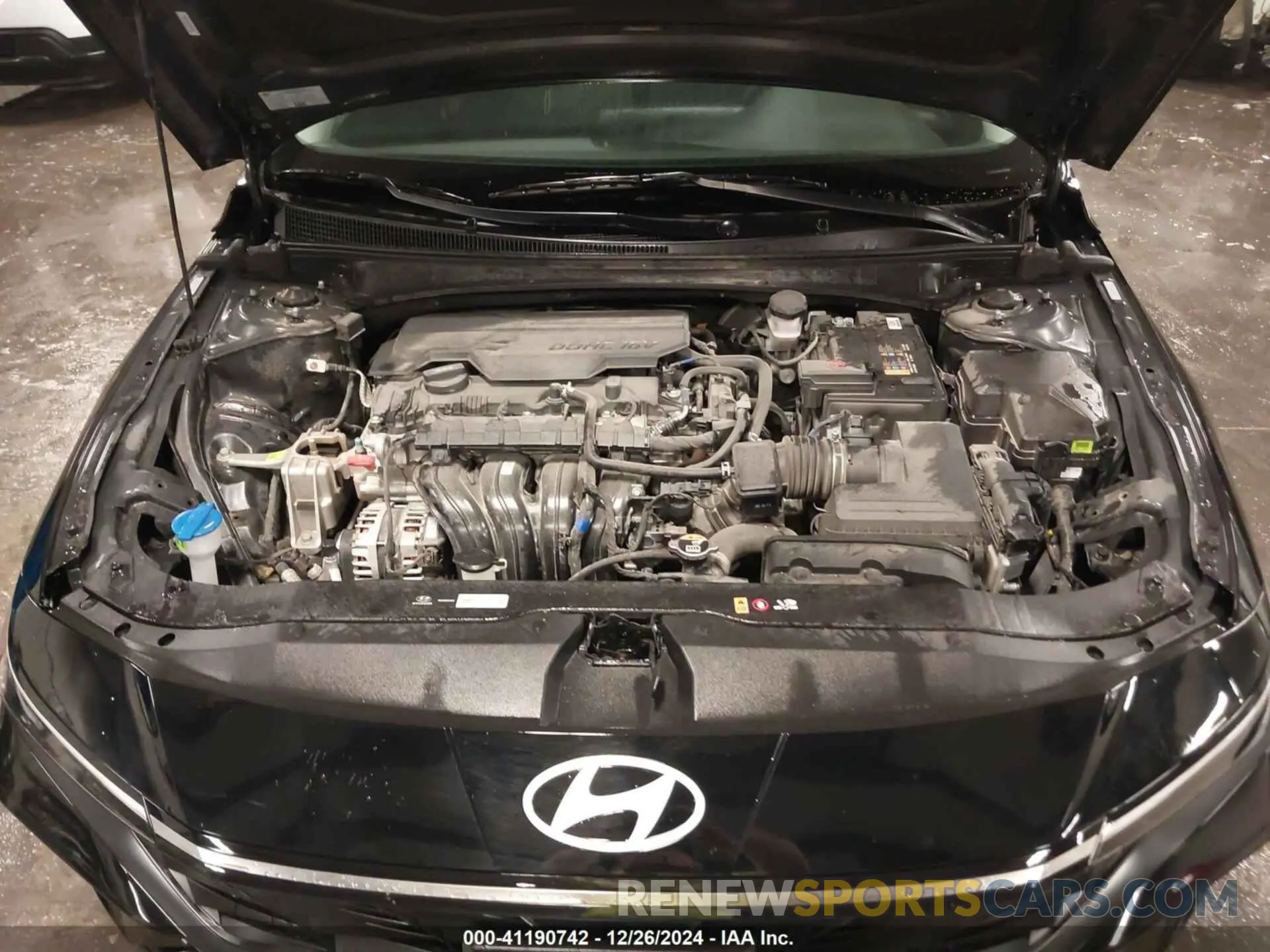 10 Photograph of a damaged car KMHLS4DG4RU753926 HYUNDAI ELANTRA 2024