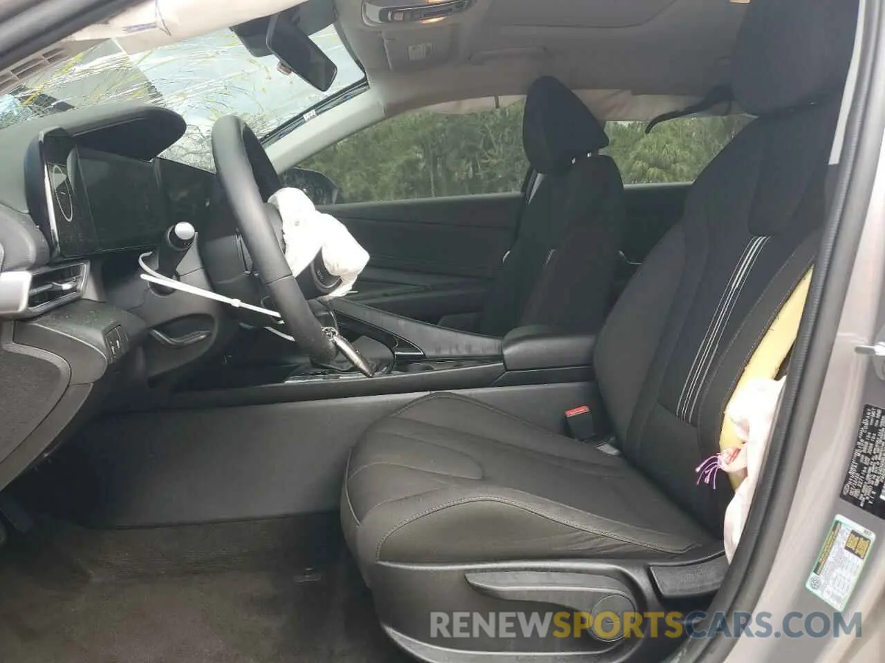 7 Photograph of a damaged car KMHLS4DG5RU672675 HYUNDAI ELANTRA 2024
