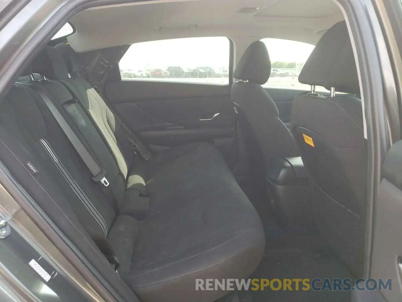 10 Photograph of a damaged car KMHLS4DG5RU699360 HYUNDAI ELANTRA 2024