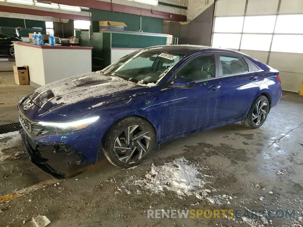 1 Photograph of a damaged car KMHLS4DG5RU718960 HYUNDAI ELANTRA 2024