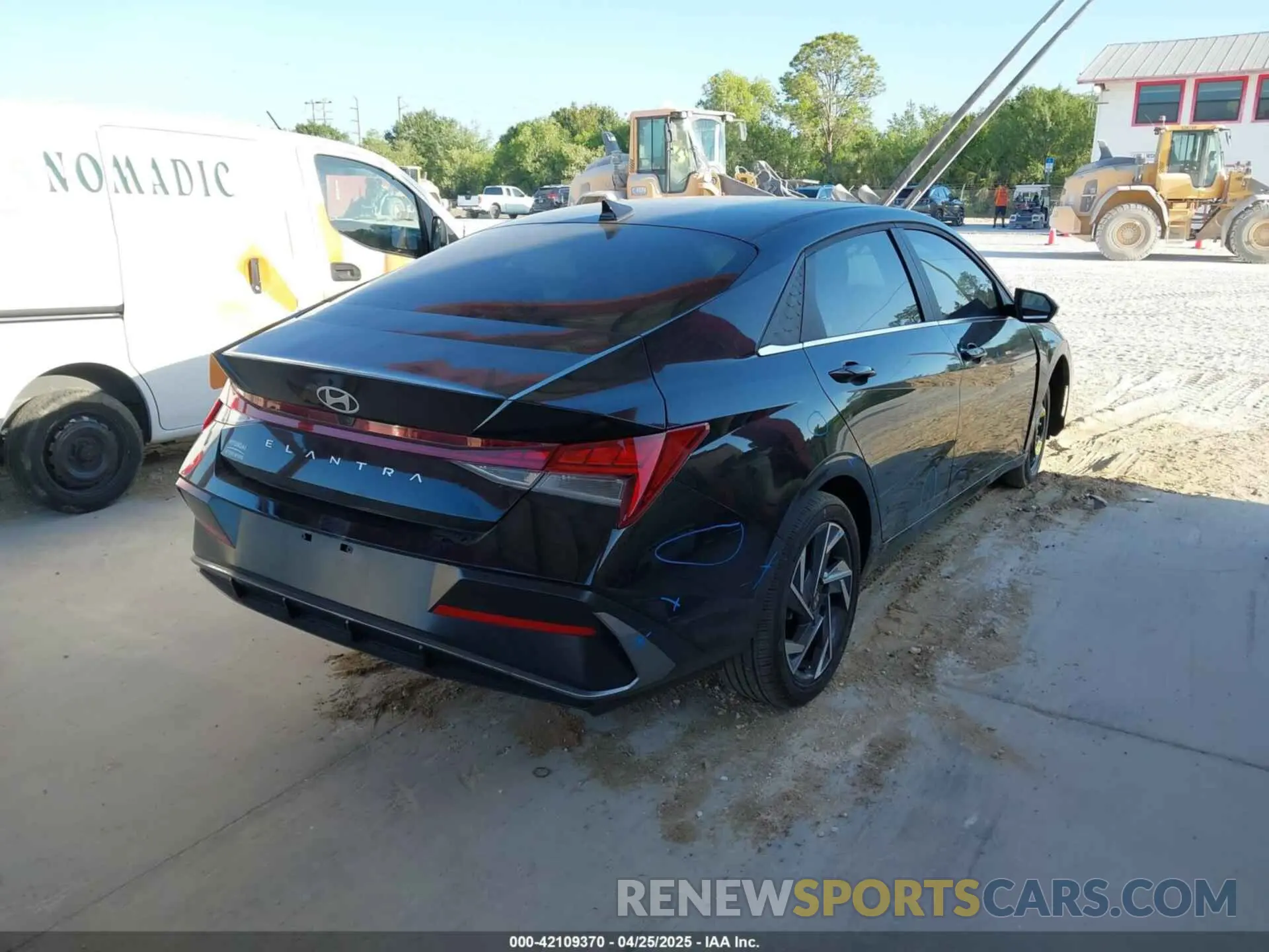 4 Photograph of a damaged car KMHLS4DG5RU798972 HYUNDAI ELANTRA 2024