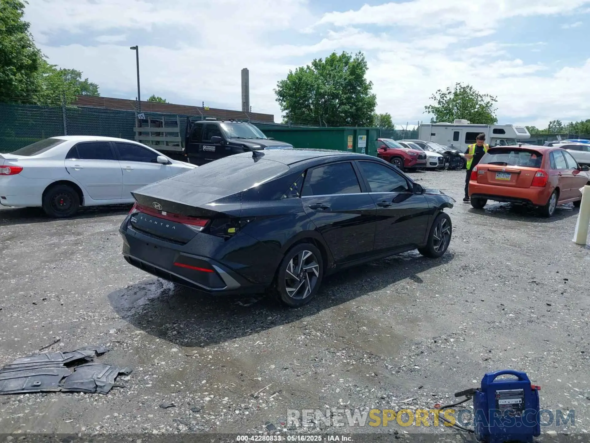 4 Photograph of a damaged car KMHLS4DG6RU655559 HYUNDAI ELANTRA 2024