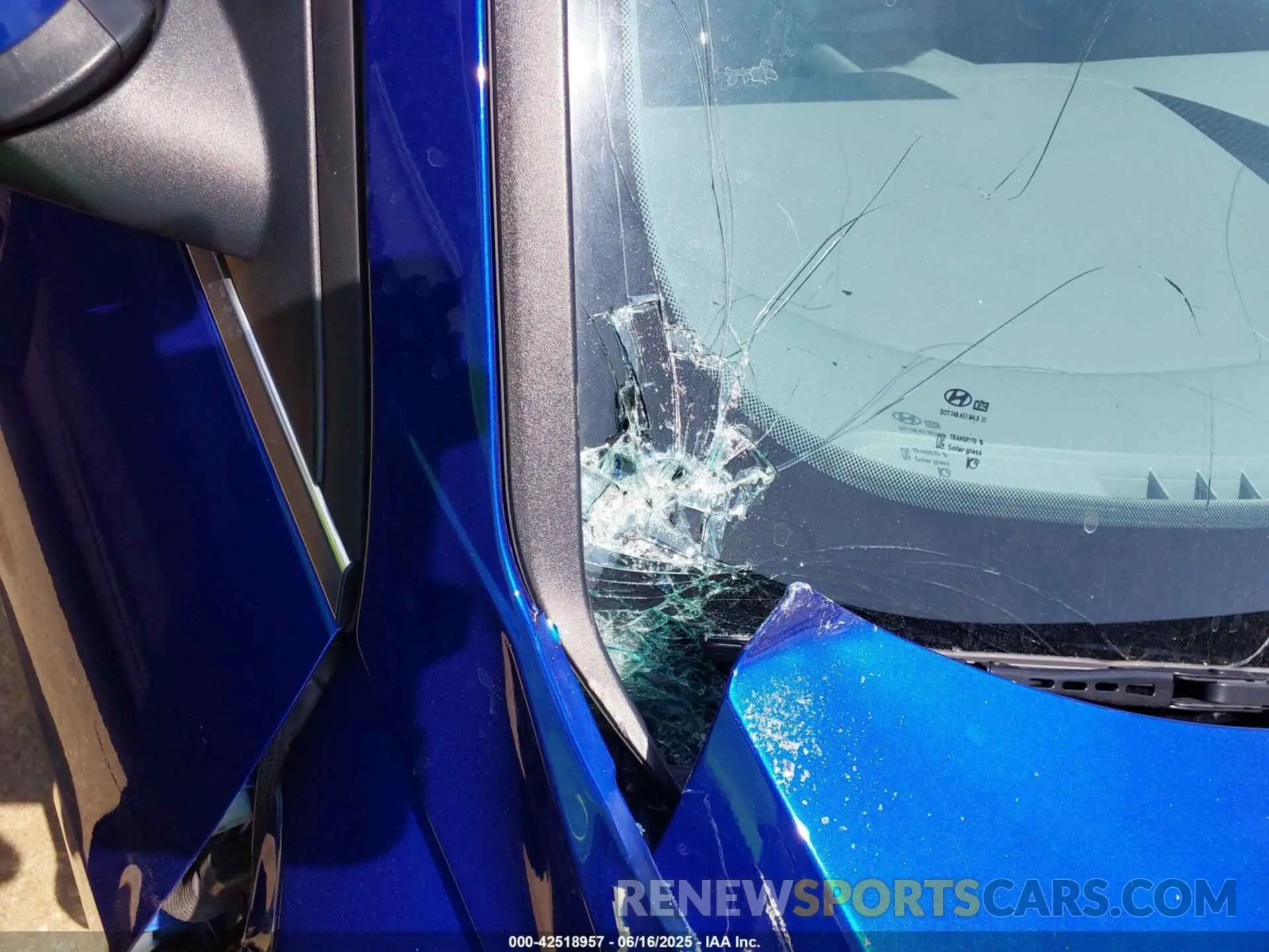 18 Photograph of a damaged car KMHLS4DG6RU701049 HYUNDAI ELANTRA 2024