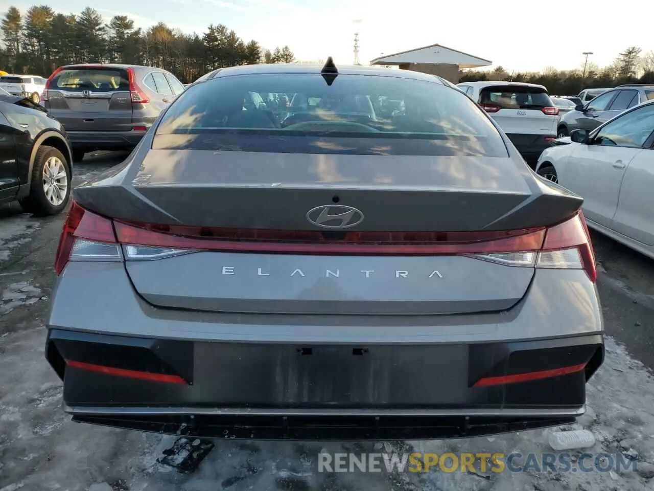 6 Photograph of a damaged car KMHLS4DG6RU716098 HYUNDAI ELANTRA 2024