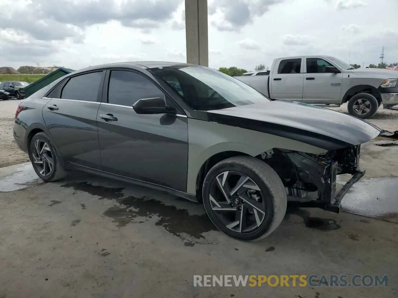 4 Photograph of a damaged car KMHLS4DG6RU805105 HYUNDAI ELANTRA 2024