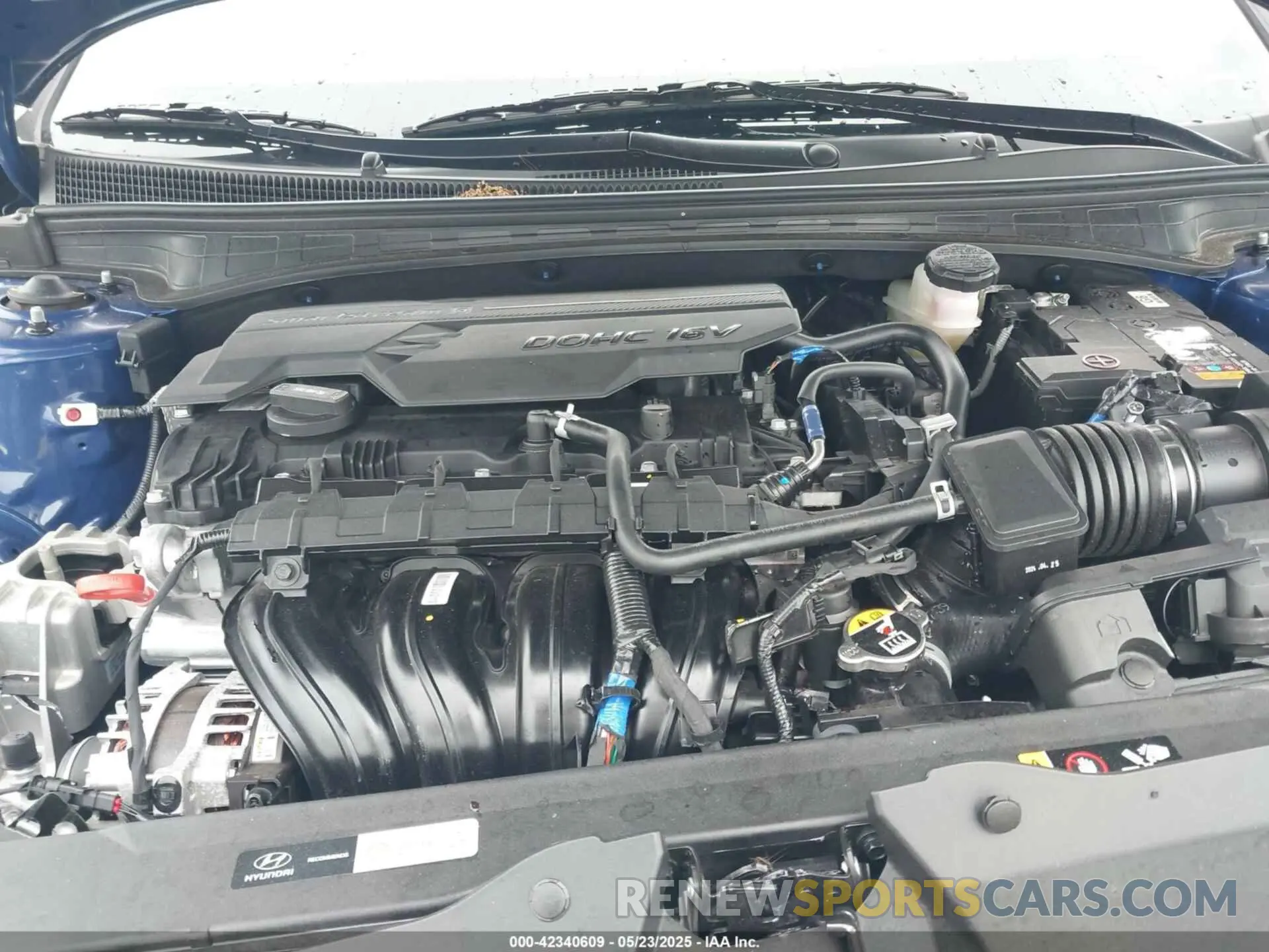 10 Photograph of a damaged car KMHLS4DG6RU812409 HYUNDAI ELANTRA 2024