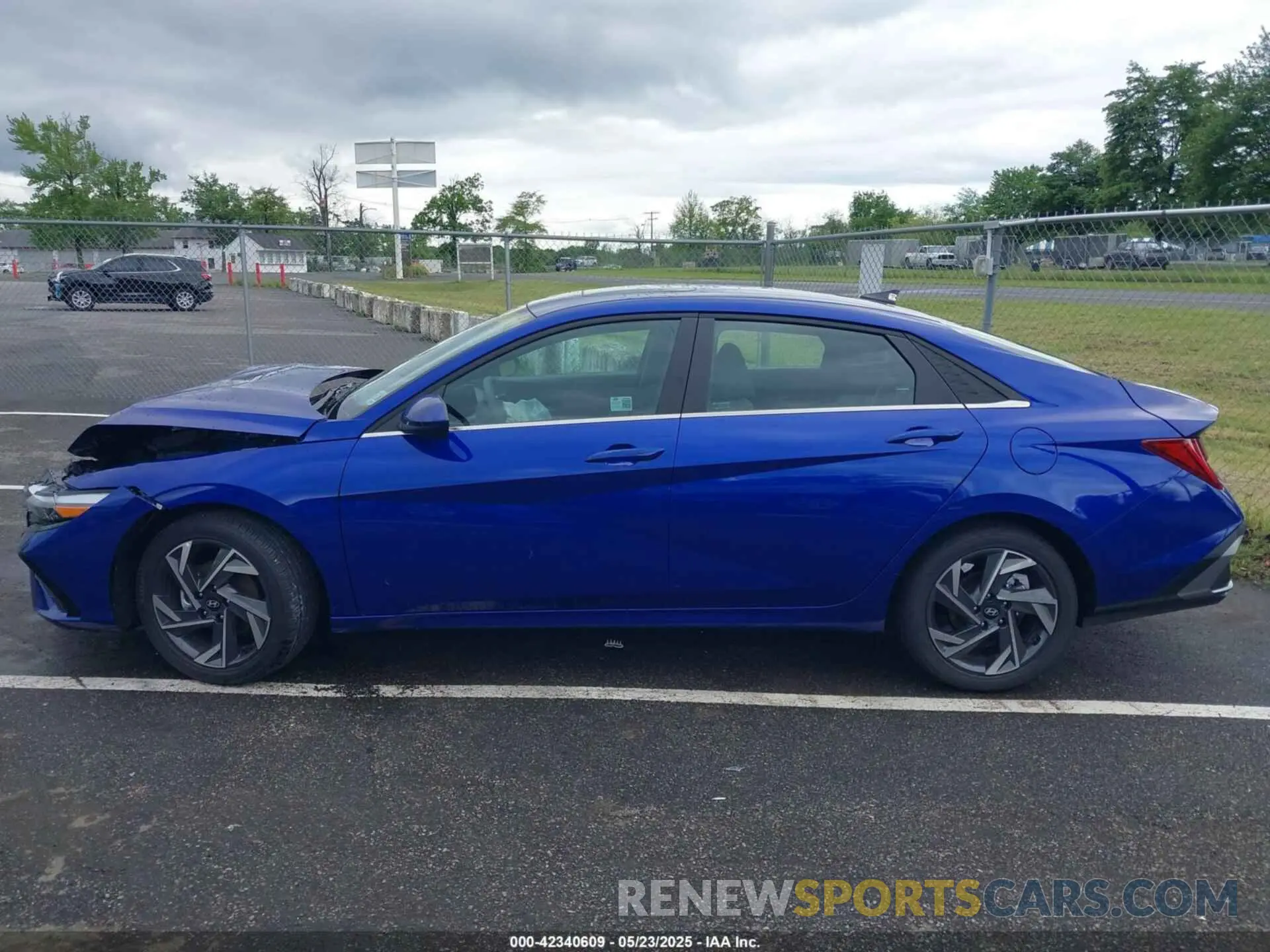 14 Photograph of a damaged car KMHLS4DG6RU812409 HYUNDAI ELANTRA 2024