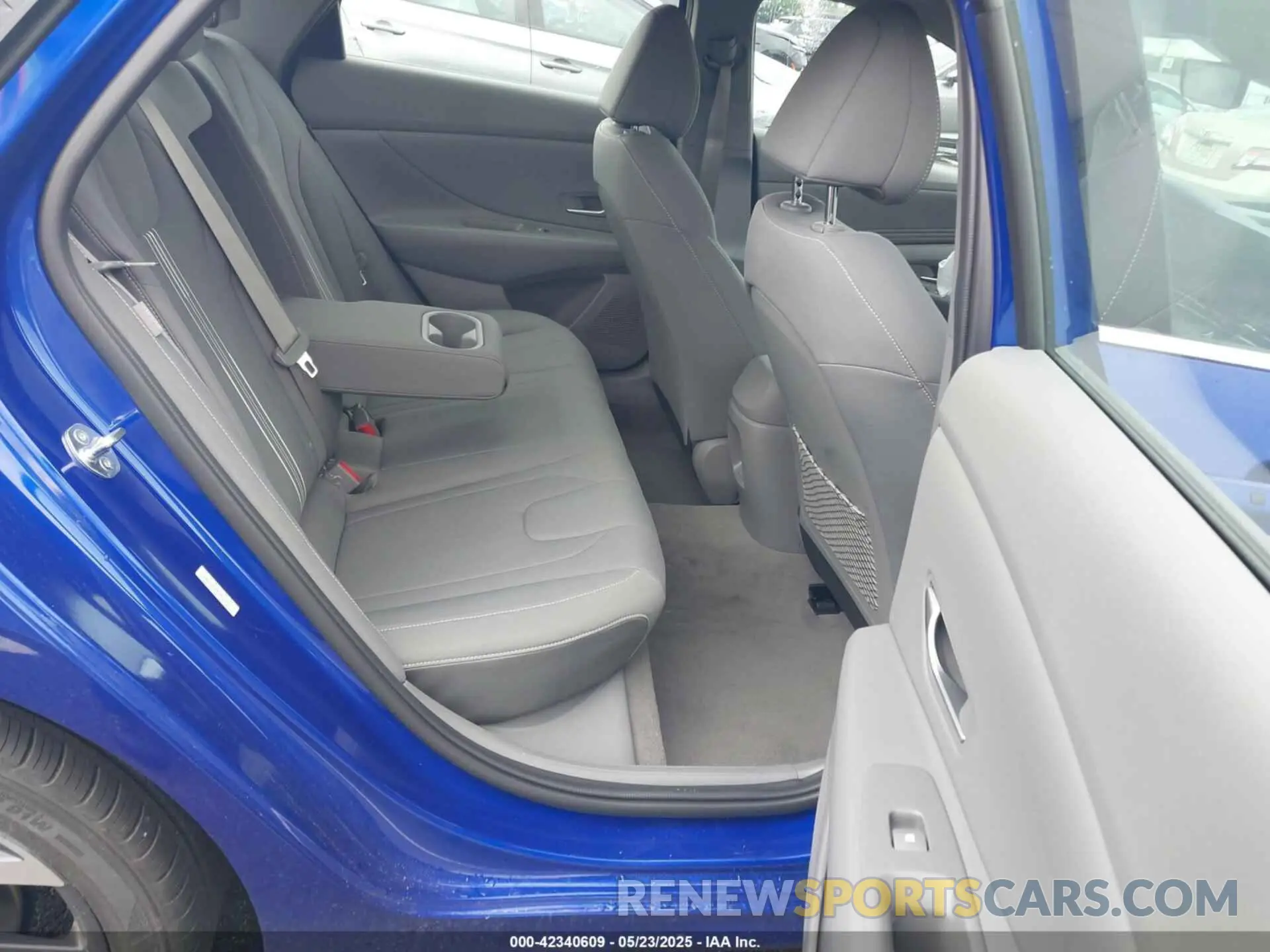 8 Photograph of a damaged car KMHLS4DG6RU812409 HYUNDAI ELANTRA 2024