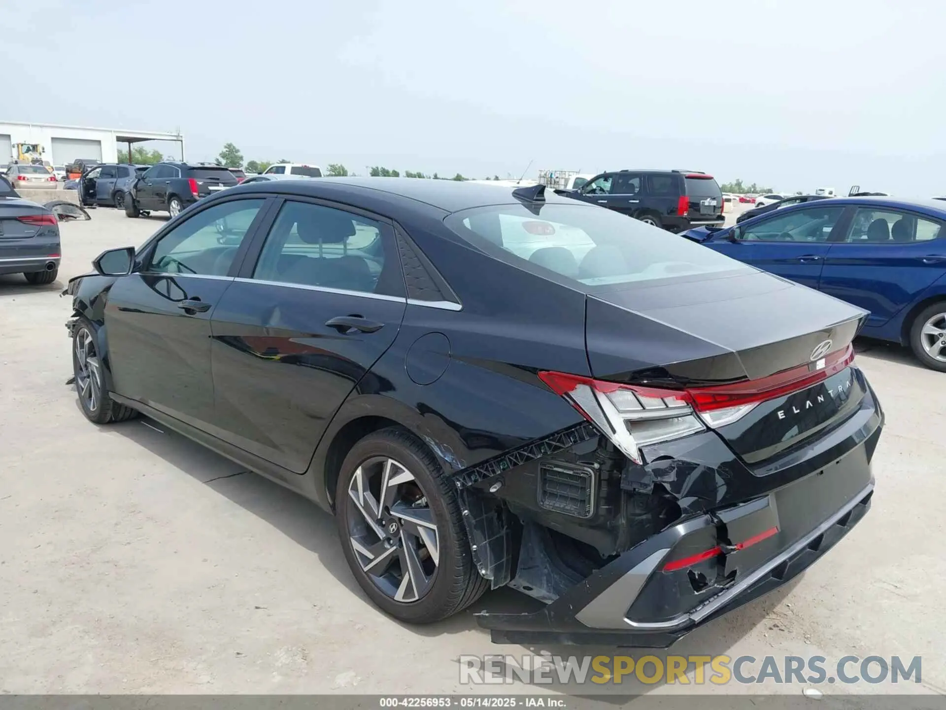 3 Photograph of a damaged car KMHLS4DG6RU825306 HYUNDAI ELANTRA 2024