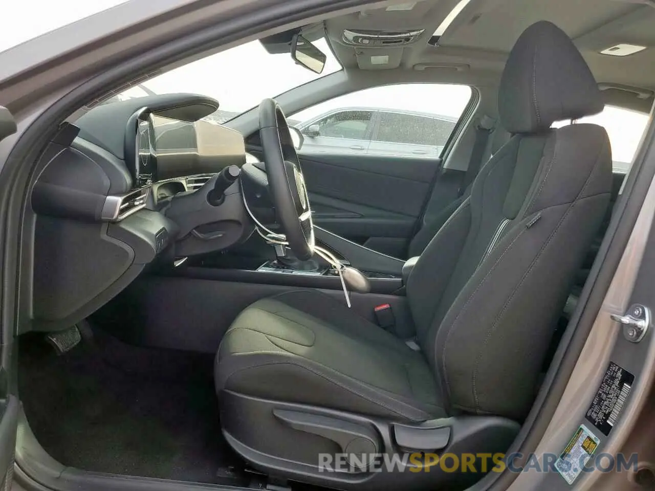 7 Photograph of a damaged car KMHLS4DG6RU843417 HYUNDAI ELANTRA 2024