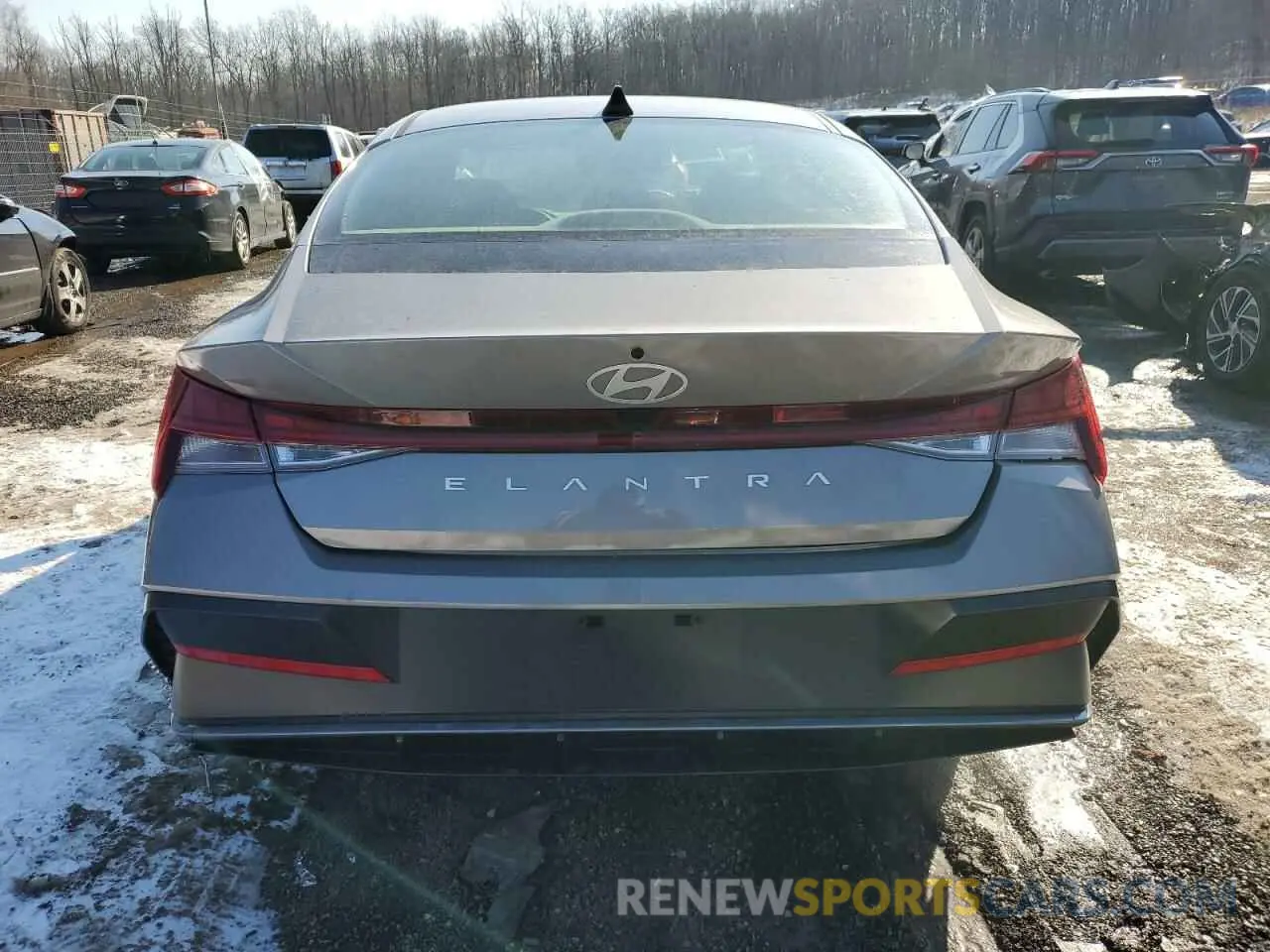6 Photograph of a damaged car KMHLS4DG7RU749093 HYUNDAI ELANTRA 2024
