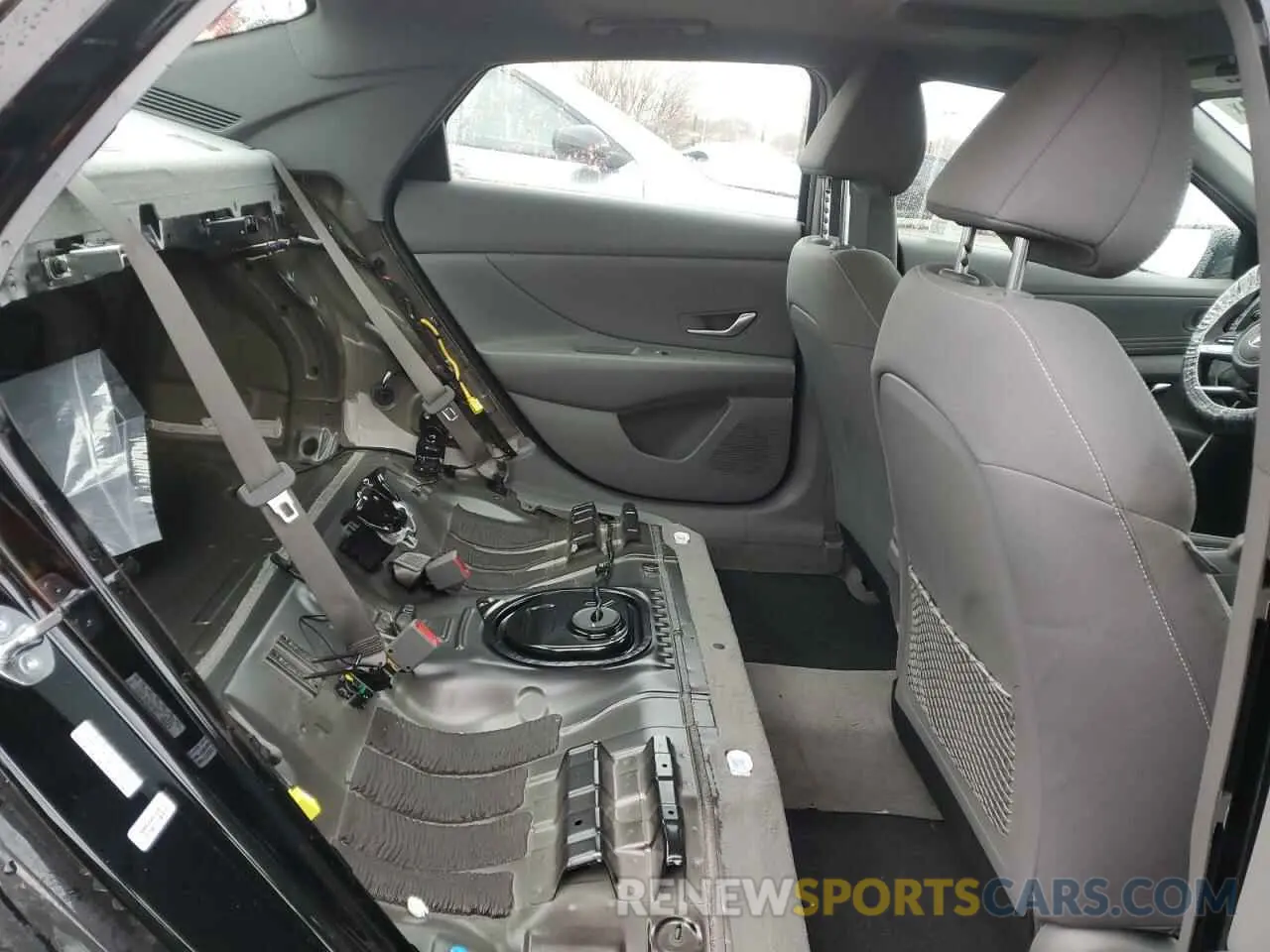 10 Photograph of a damaged car KMHLS4DG7RU778853 HYUNDAI ELANTRA 2024