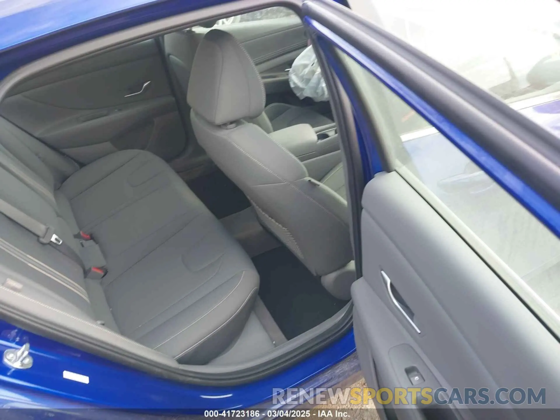 8 Photograph of a damaged car KMHLS4DG7RU789285 HYUNDAI ELANTRA 2024