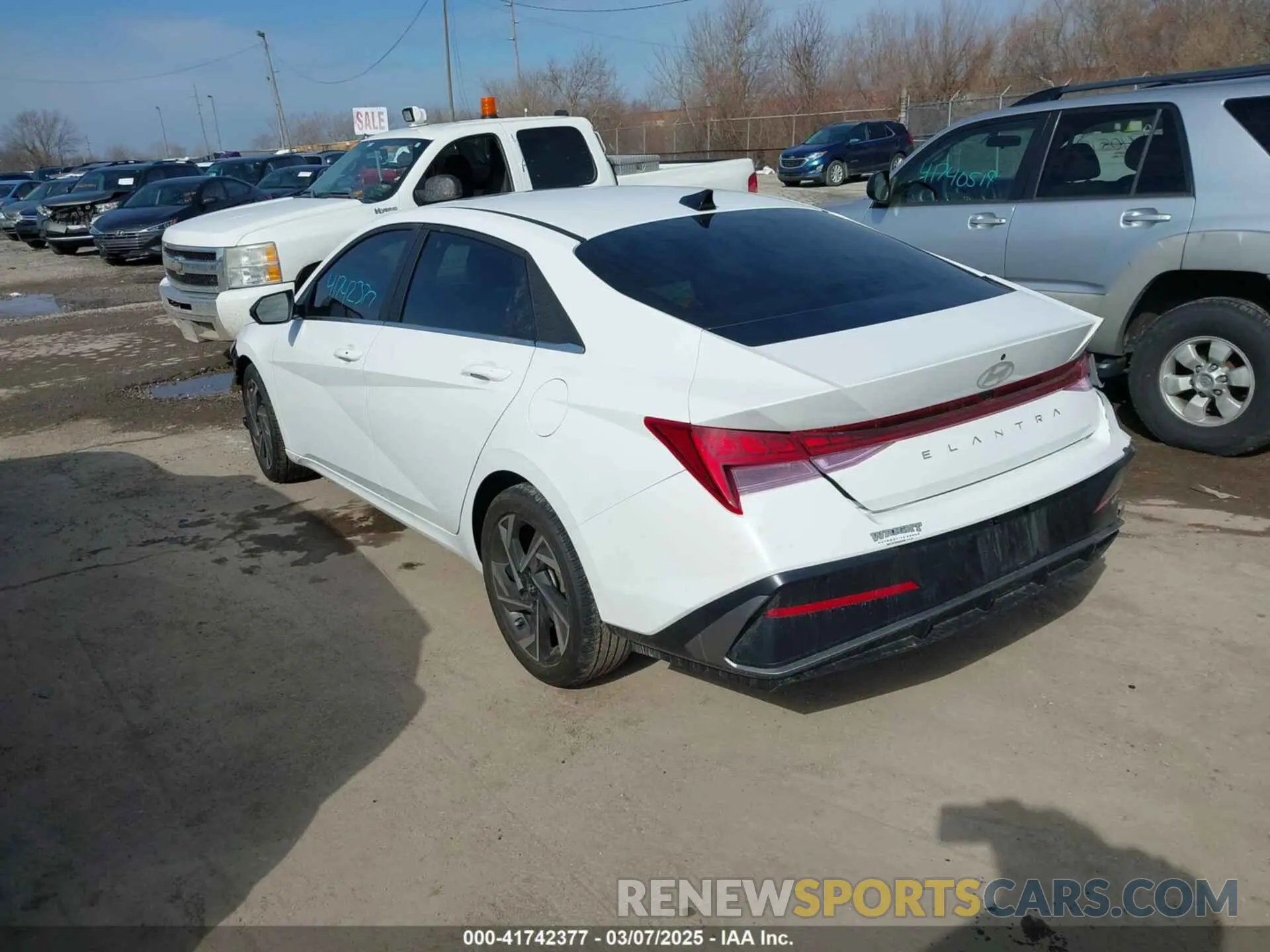 3 Photograph of a damaged car KMHLS4DG8RU646944 HYUNDAI ELANTRA 2024