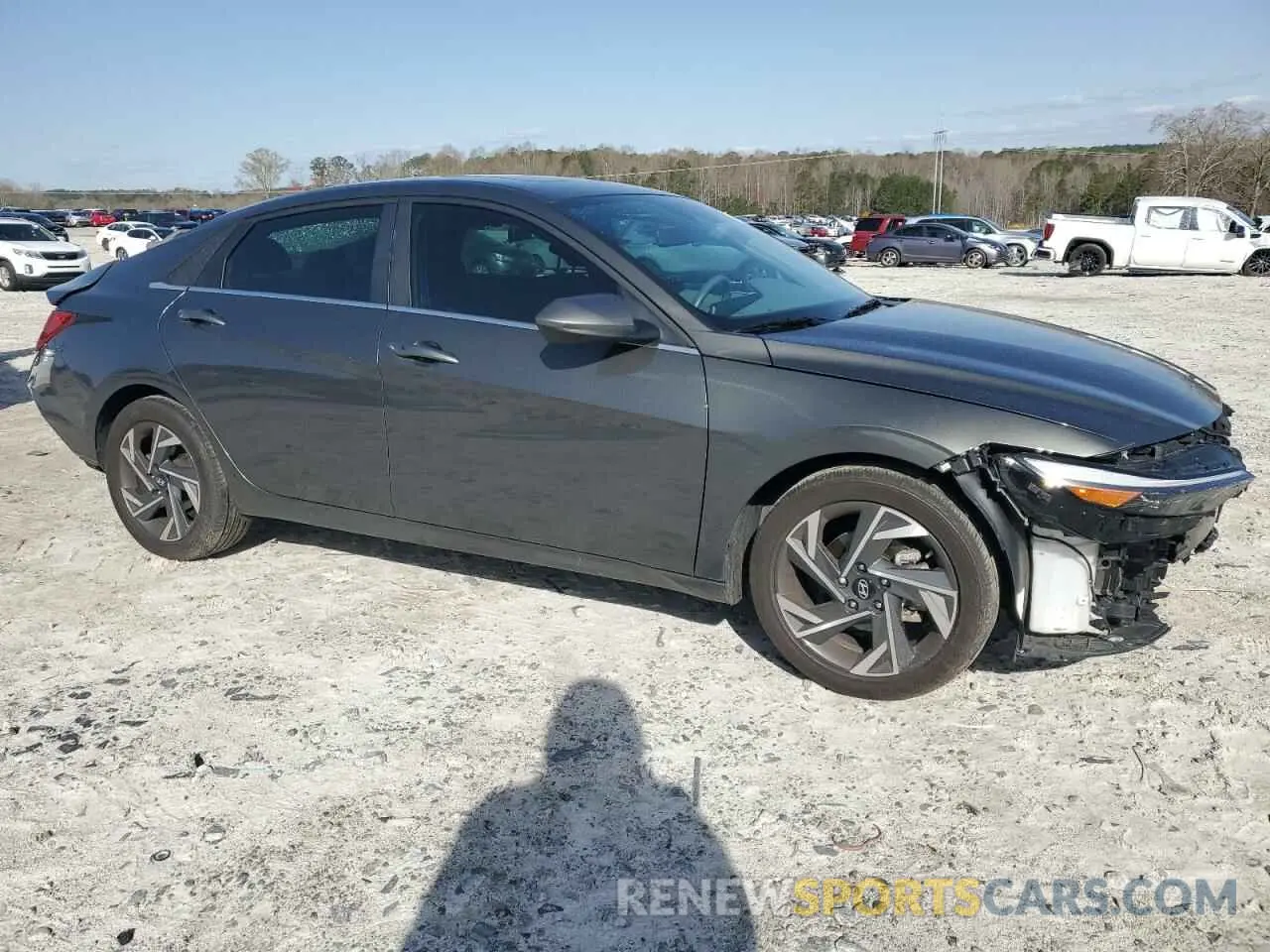 4 Photograph of a damaged car KMHLS4DG8RU651397 HYUNDAI ELANTRA 2024