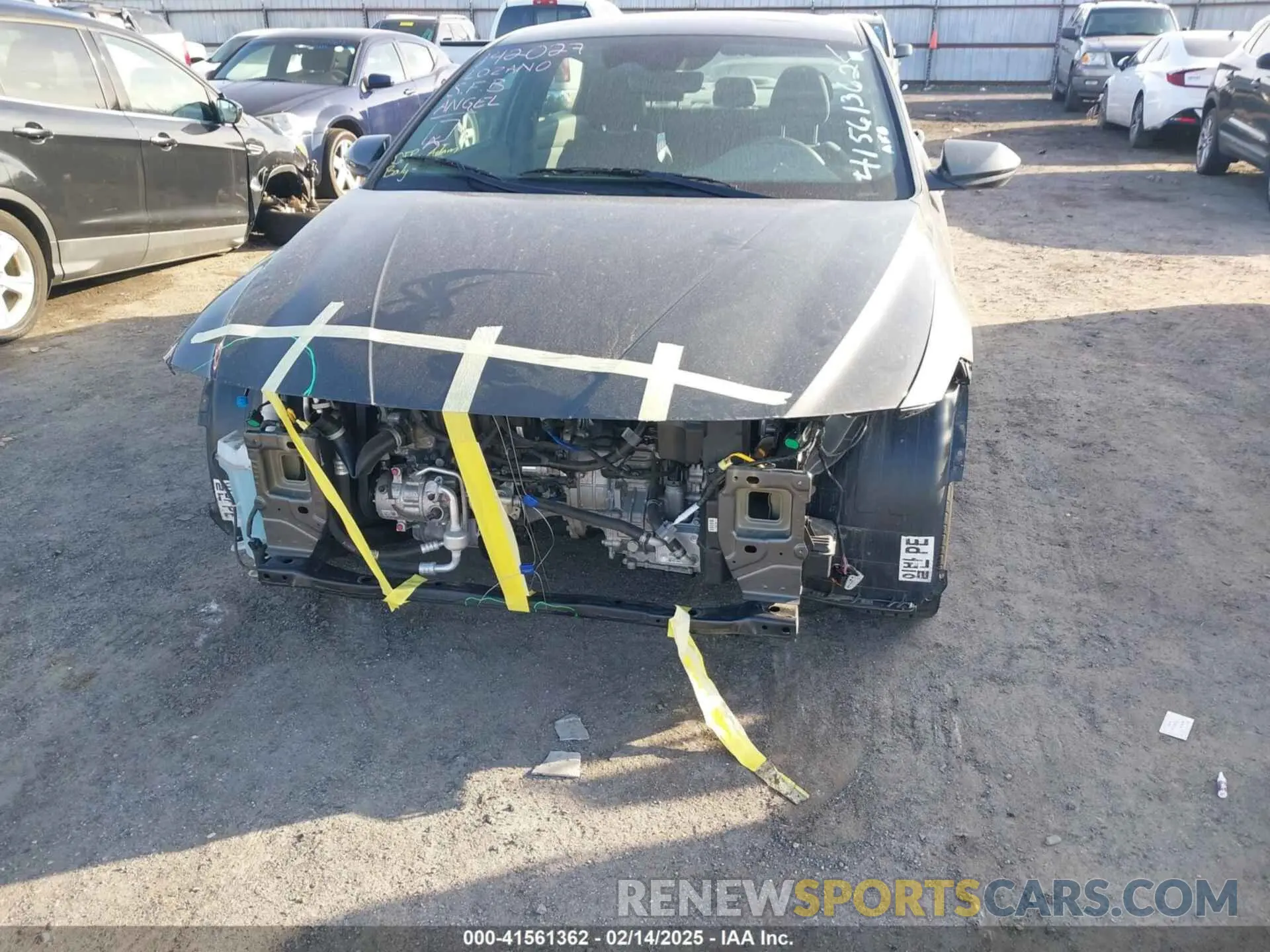 12 Photograph of a damaged car KMHLS4DG8RU727555 HYUNDAI ELANTRA 2024