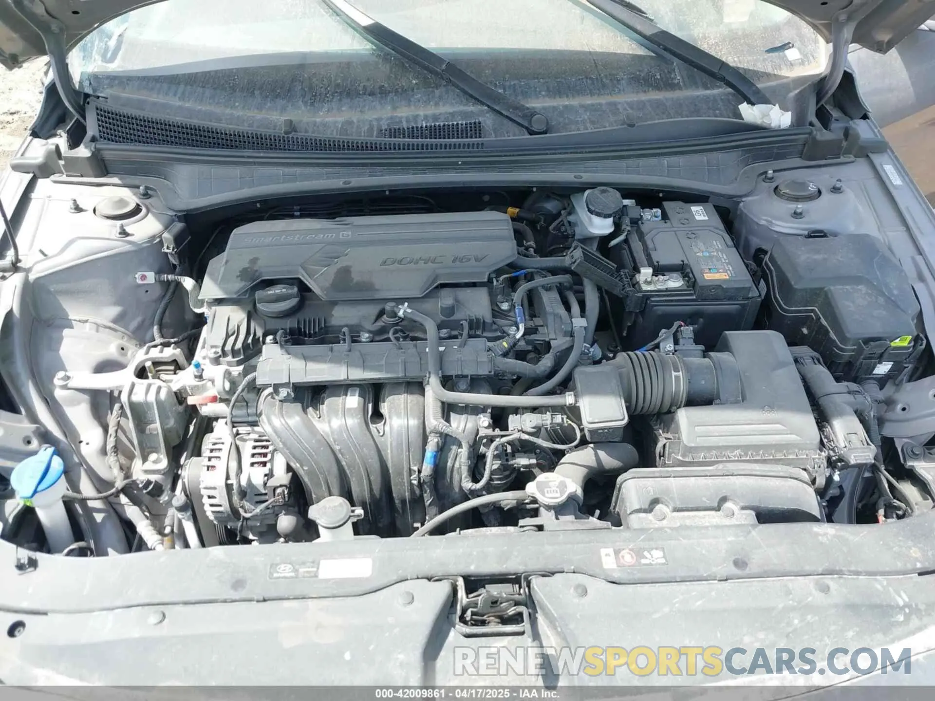 10 Photograph of a damaged car KMHLS4DG8RU844102 HYUNDAI ELANTRA 2024