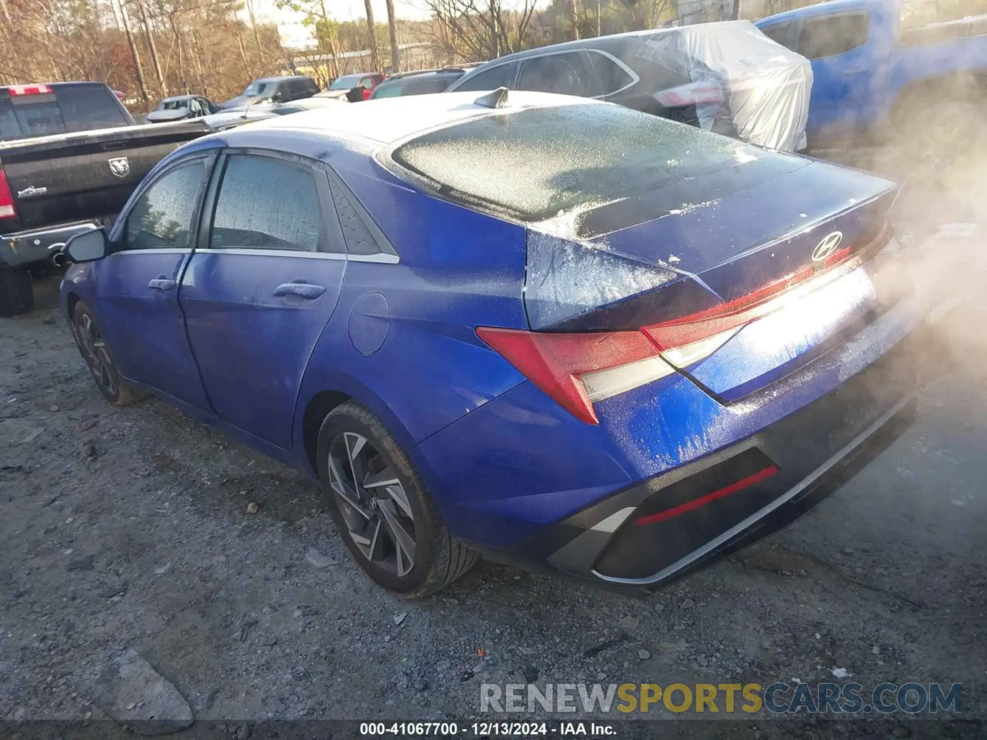 3 Photograph of a damaged car KMHLS4DG9RU661811 HYUNDAI ELANTRA 2024
